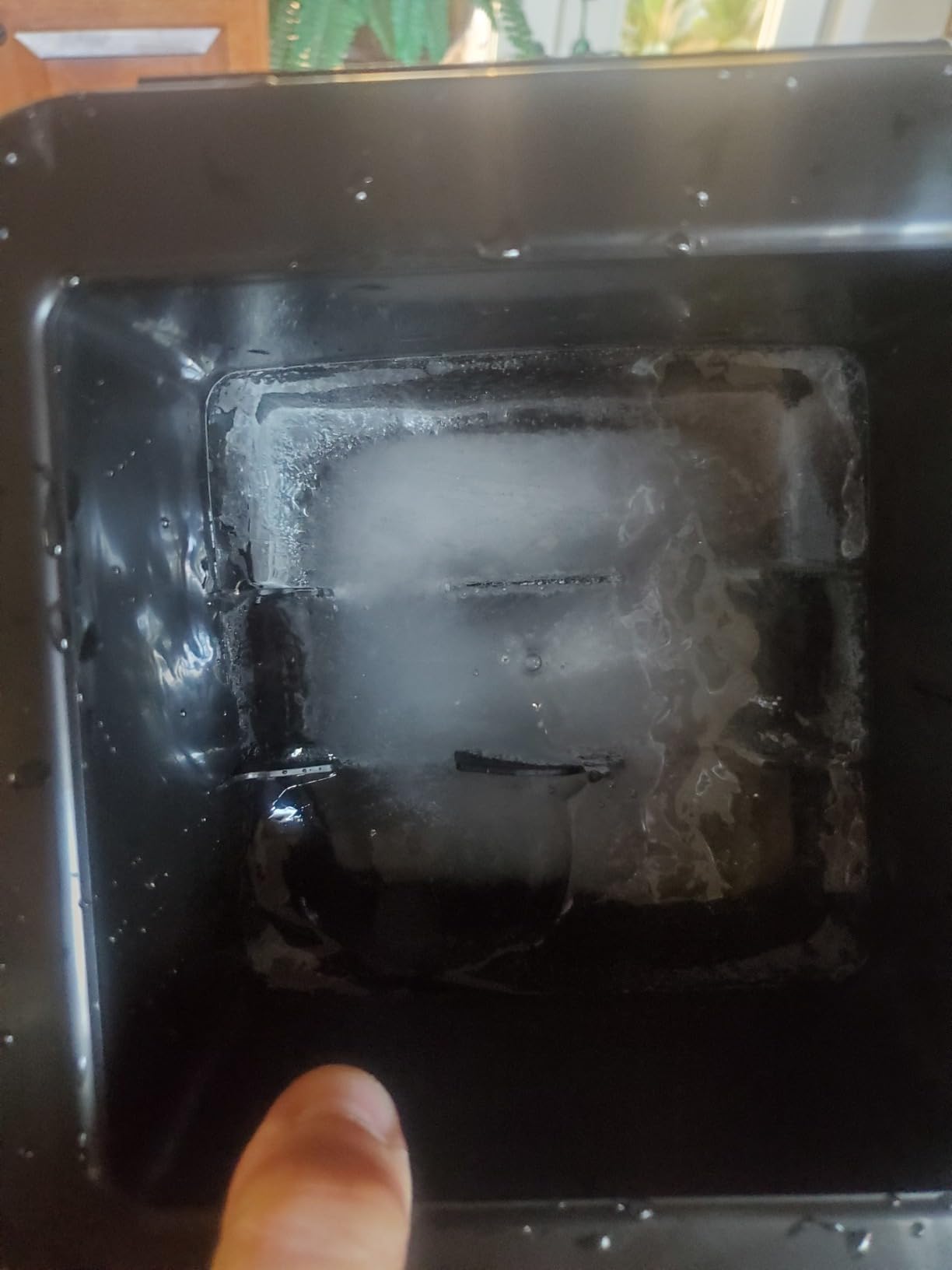 Clear Ice Maker Set - Crystal Clear Ice Ball & Cube Molds for Whiskey and Cocktails | Dilution-Free Directional Freezing Design | Easy Removal customer photo 1