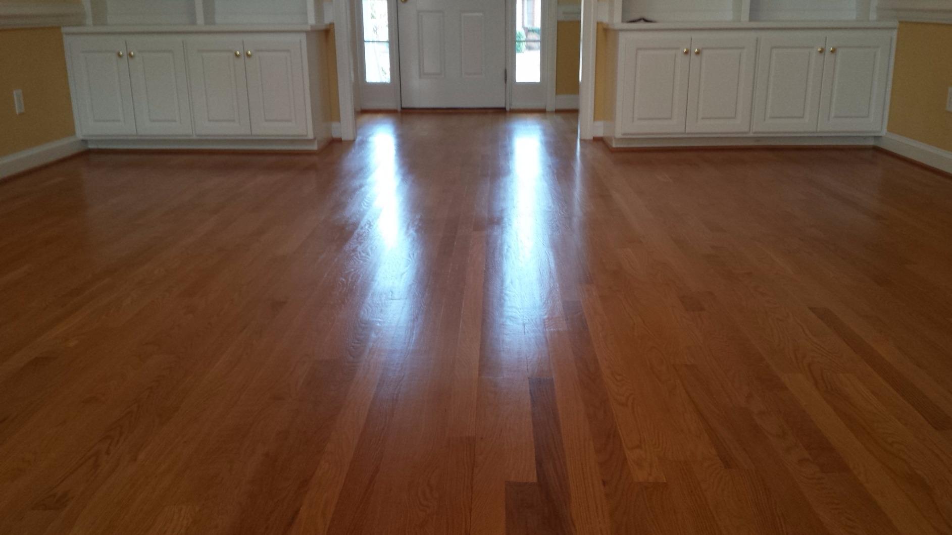 Mohawk FloorCare Essentials Hardwood & Laminate Floor Cleaner - 32 Ounce Spray Bottle customer photo 1