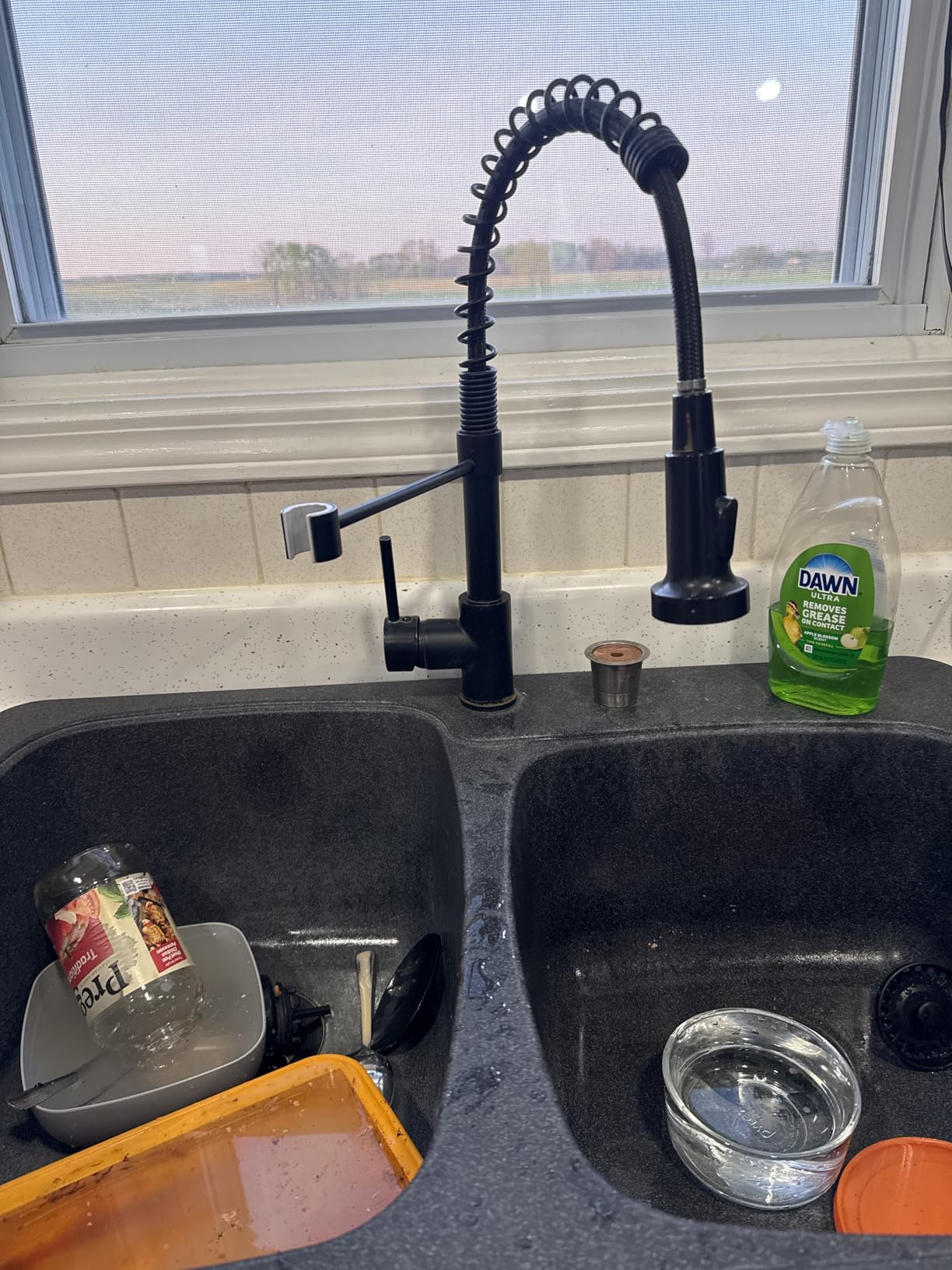 Kitchen Faucet with Pull Down Sprayer, Commercial Spring Single Handle High Arc Kitchen Sink Faucet, 360° Swivel, Black, Fits 1 or 3 Hole, Farmhouse & Modern Style OWOFAN 9009R customer photo 1
