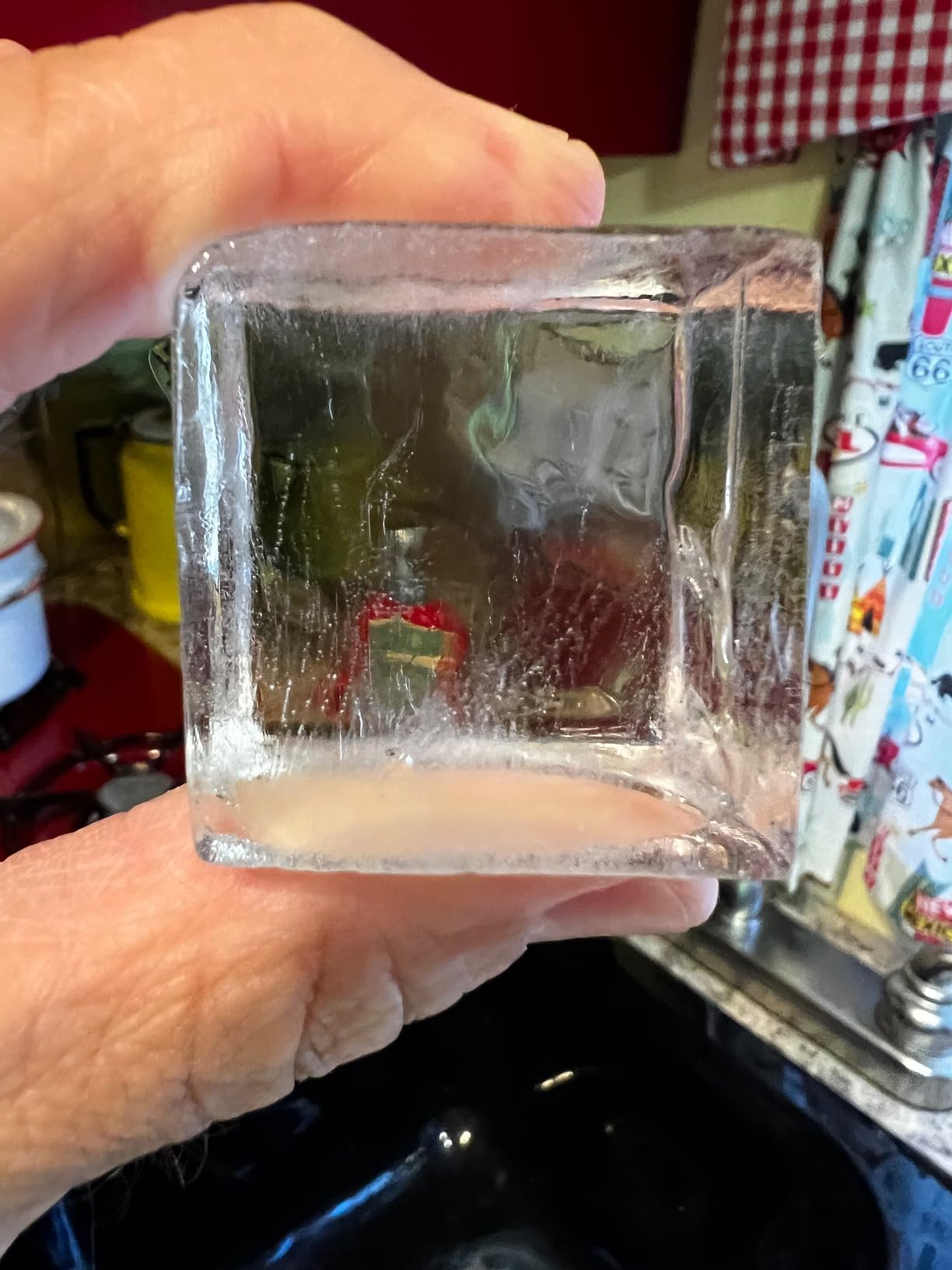 Dexas ice-ology Silicone Clear Ice Maker for Craft Cocktail Ice, 8 Count Cube Tray customer photo 2