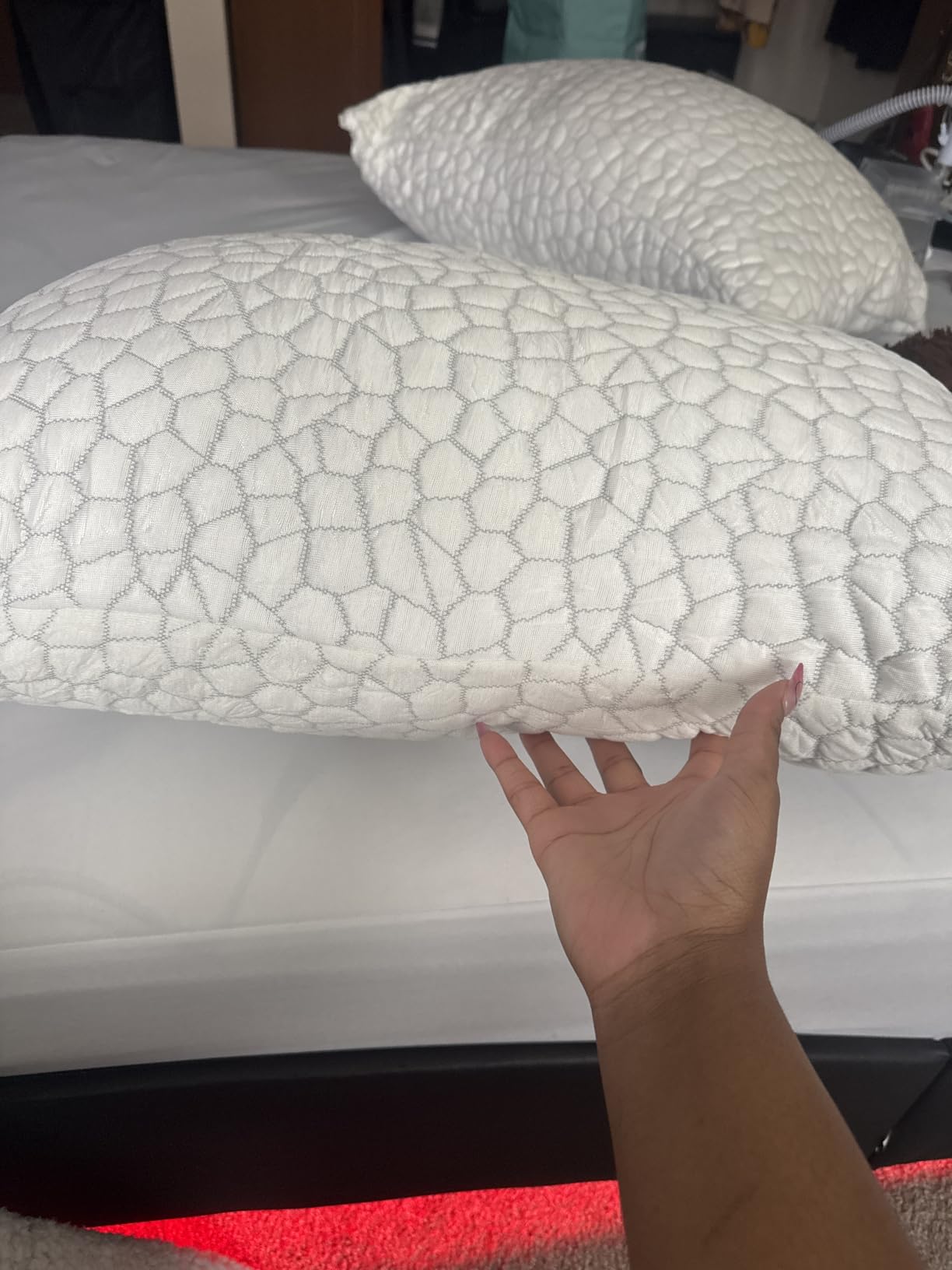 QUTOOL Cooling Pillow for Sleeping, CertiPUR-US Shredded Memory Foam Queen Pillows Set of 2, Cool Pillow for Hot Sleepers Adjustable Firm Pillow for Side, Back, Stomach Sleepers Soft Yet Support,White customer photo 1