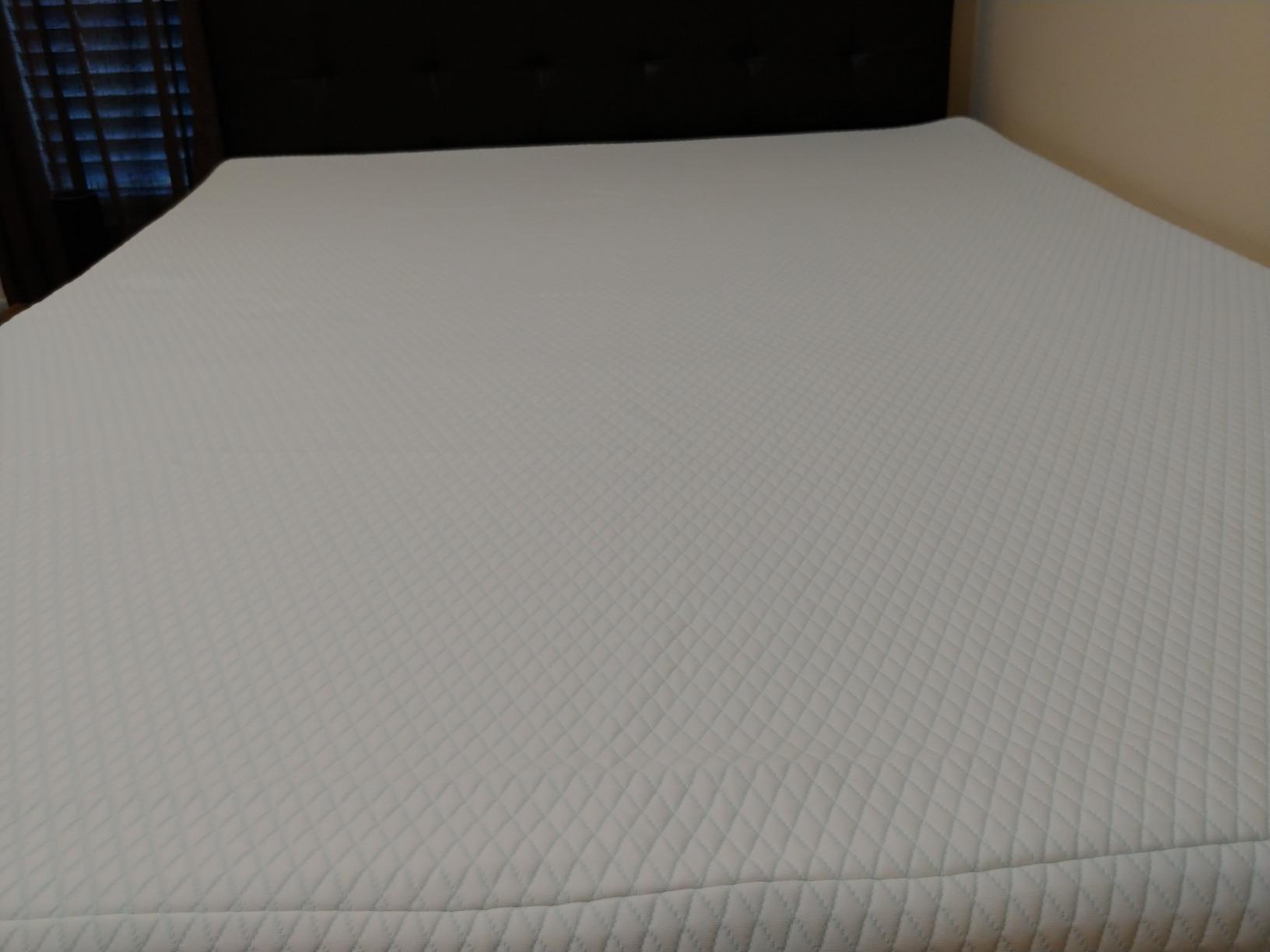 Tempur-Pedic TEMPUR-Adapt + Cooling 3-Inch Queen Mattress Topper Medium Luxury Premium Foam, Washable Cover customer photo 2