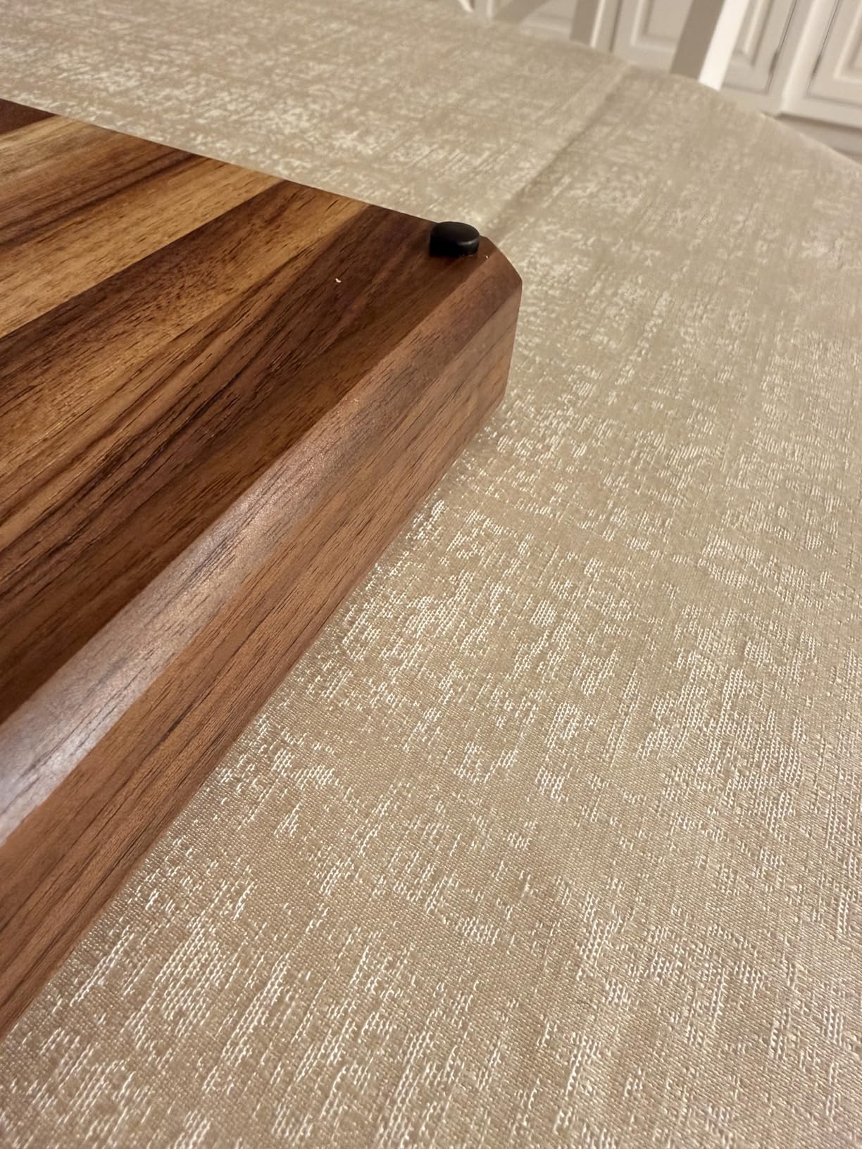 Sonder Los Angeles Alfred Cutting Board Made in USA | Black Walnut End Grain Cutting Board for Kitchen with Non-Slip Feet, Juice Groove, Sorting Compartments | Gift Box Included | 17x13x1.5 in customer photo 2
