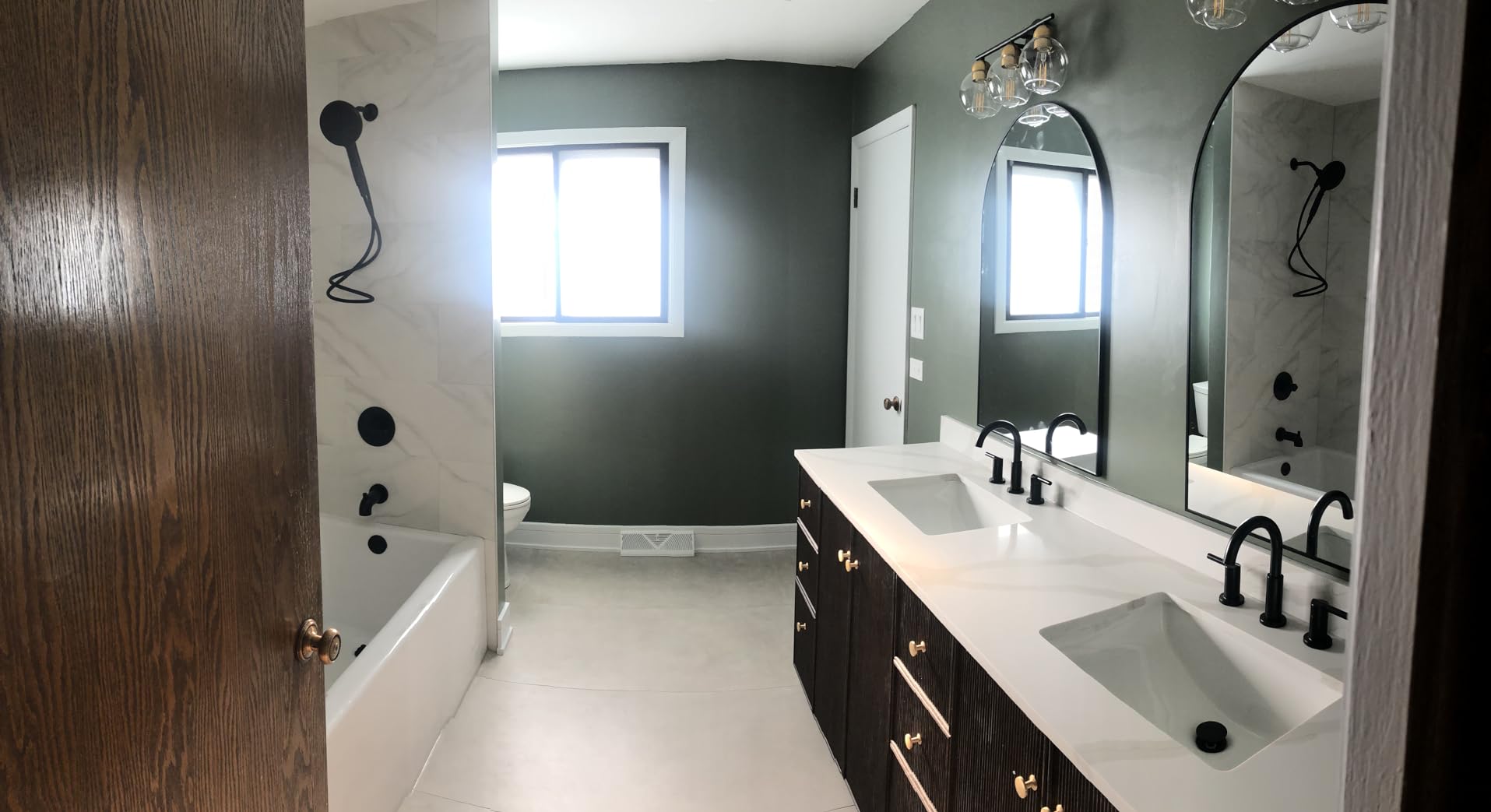 Delta Nicoli Matte Black Bathroom Faucet 3 Hole, 8 Inch Widespread Bathroom Sink Faucet for Vanity, Push-Pop Drain Assembly, Matte Black 35749LF-BL customer photo 2
