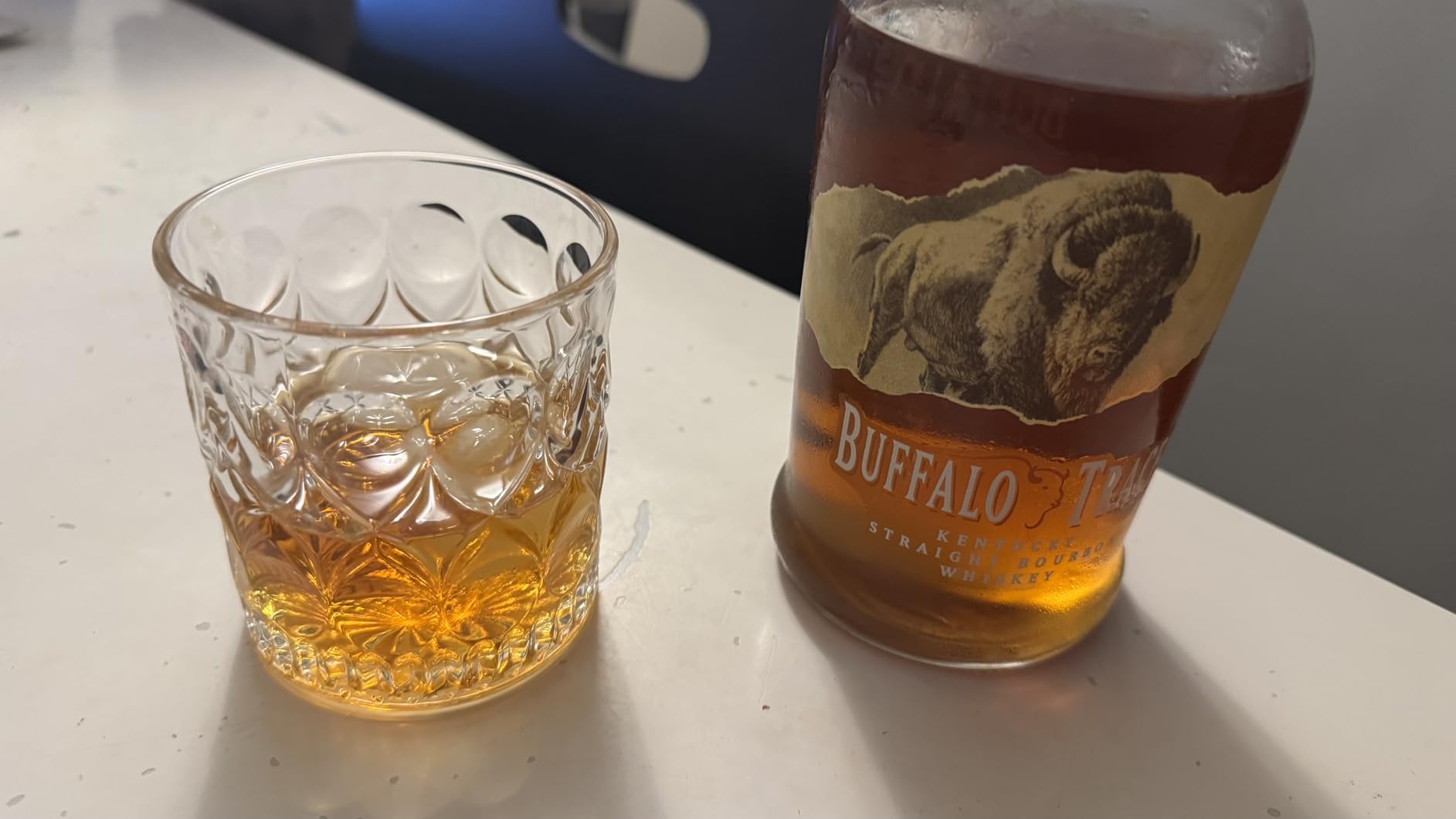LEMONSODA Crystal Cut Old Fashioned Whiskey Glasses Set of 2, 4, 6-10oz Ultra-Clear Premium Lead-Free Rocks Glass Tumbler For Drinking Bourbon, Scotch, Cognac, Cocktails (Set of 4) customer photo 2