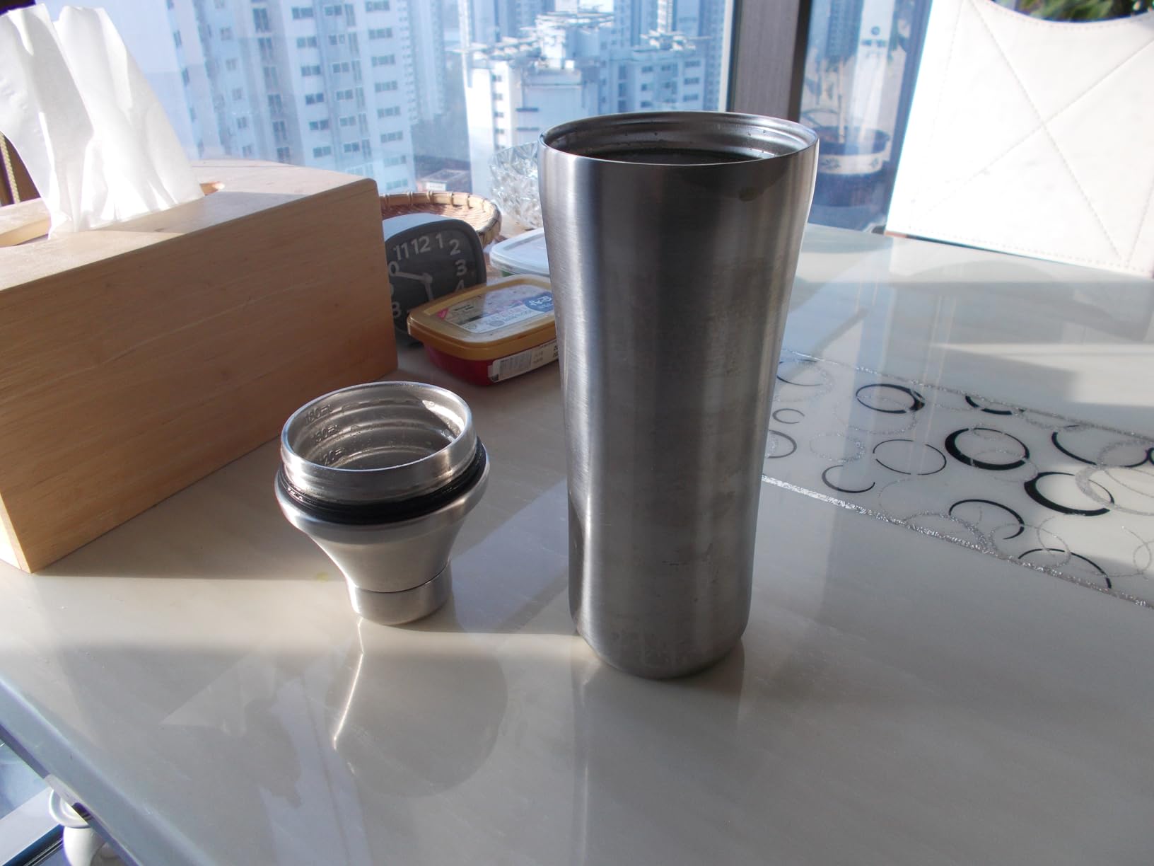 Elevated Craft Hybrid Cocktail Shaker - Premium Vacuum Insulated Stainless Steel Cocktail Shaker - Innovative Measuring System - Martini Shaker for the Home Bartender - 28oz Total Volume customer photo 2