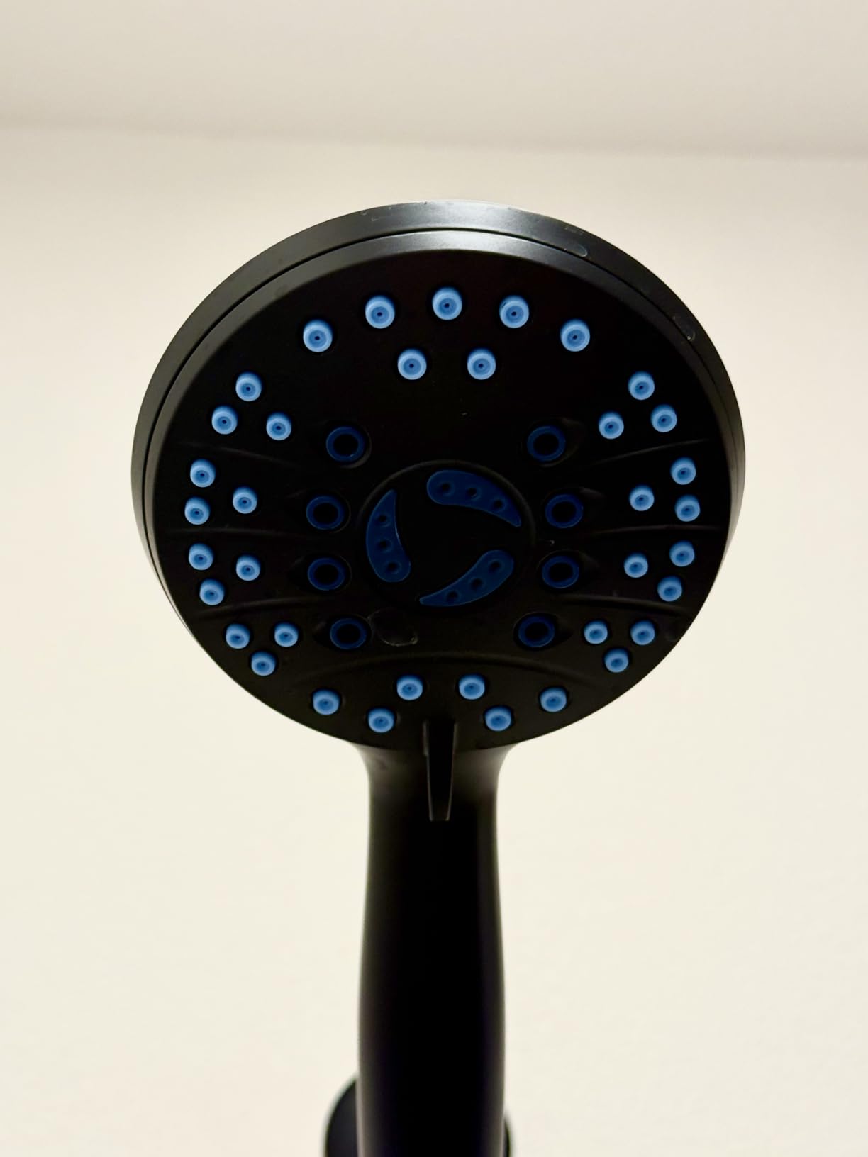 AquaCare High Pressure 8-mode Handheld Shower Head - Anti-clog Nozzles, Built-in Power Wash to Clean Tub, Tile & Pets, Extra Long 6 ft. Stainless Steel Hose customer photo 1