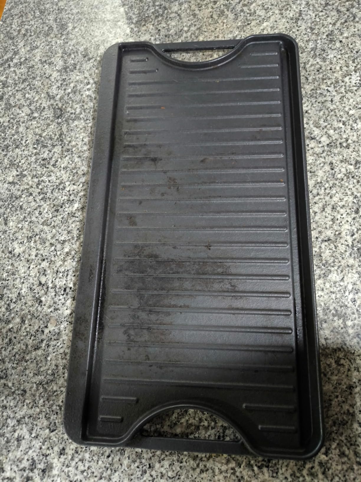 GGC Cast Iron Reversible Grill Griddle, Double Sided Grill Pan Perfect for Gas Grills and Stove Tops, 13 x 8.25 Rectangular Baking Flat and Ribbed Griddle Plate customer photo 1
