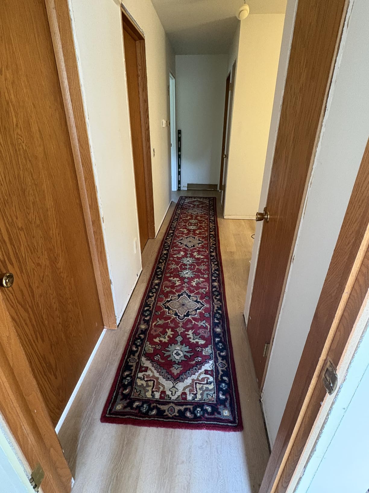 SAFAVIEH Area Rug 8x10 - Heritage Collection - Green & Light Brown, Handmade Wool, Traditional Oriental Medallion Design customer photo 1