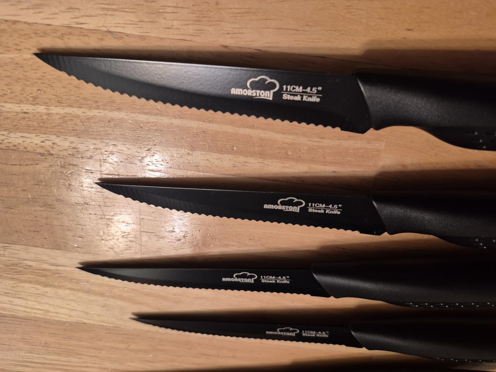 Amorston Steak Knives, Steak Knives Set of 8, Stainless Steel Steak Knife Set, Serrated Knives Dishwasher Safe, Elegant Black Mothers Day Gifts for Women customer photo 1