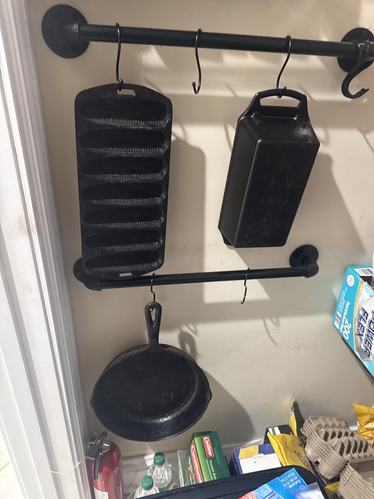 Industrial Pipe Pot Pan Rack 21 in (2 Pack), Wall mount Pot hangers Pan Hanging Rail Lid Hanger for kitchen with 10 S Hooks customer photo 2