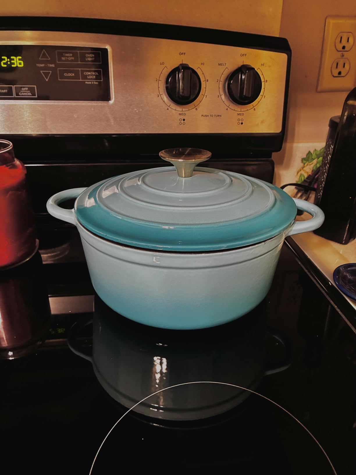 Enameled Cast Iron Dutch Oven Braiser, 3.8 Quart Enamel Skillet Pot with Lid - Heavy Duty and Dual Handles, Oven Safe Frying Pan for Family or Friends Gifts, Blue customer photo 2