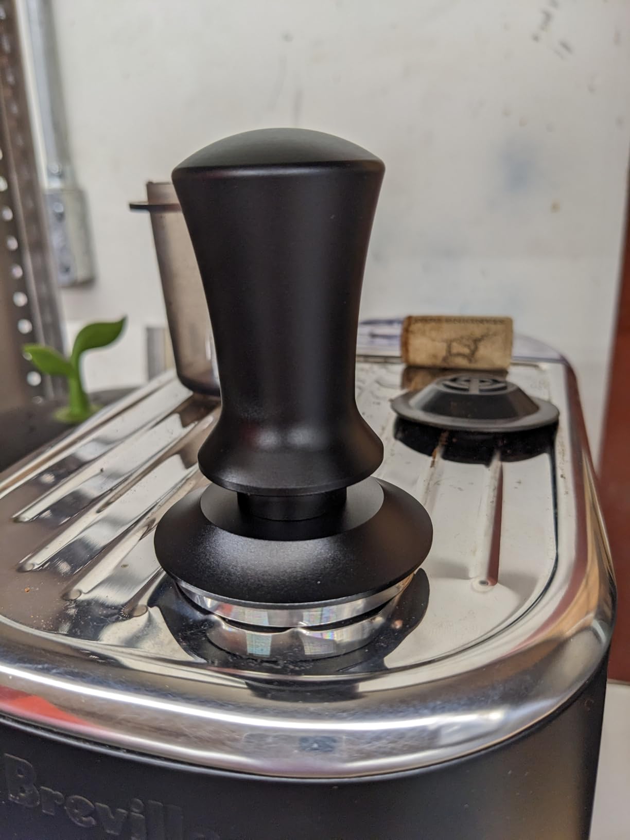 K COOL Espresso Hand Tamper, Premium Barista Coffee Tamper with Calibrated Spring, 100% Flat Stainless Steel Base Tamper for Breville Series 54mm Portafilter Basket (53mm, Black) customer photo 1