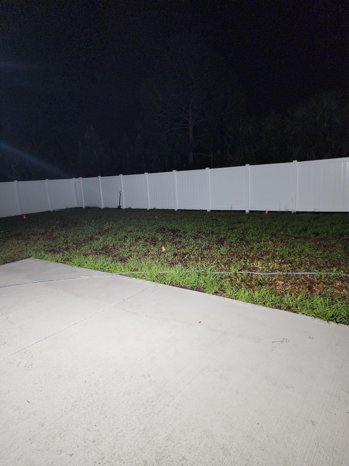 LUTEC 72W 7500LM LED Security Lights Motion Sensor Light Outdoor, 5000K Daylight, IP65 Waterproof, Dusk to Dawn, 3-Head Motion Detected Flood Light for Garage, Yard, Porch(Black) customer photo 1