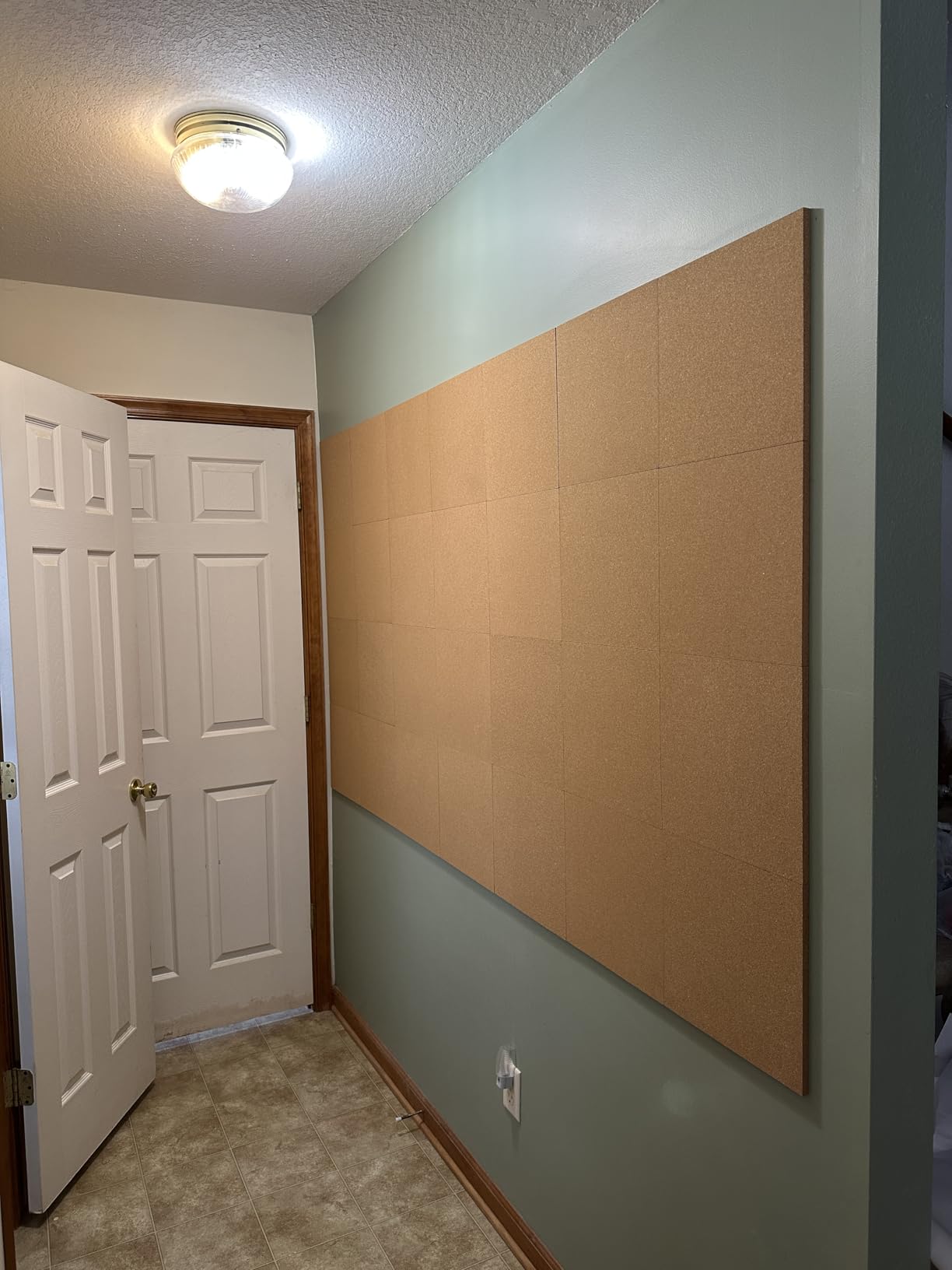 Cork Board Tiles 12 x 12 in 0.5 in Thick Square Bulletin Boards Cork Tiles Bulk with Push Pins Mini Natural Self Adhesive Backing Corkboards for Wall Home Office Floor DIY(28 Pcs) customer photo 1