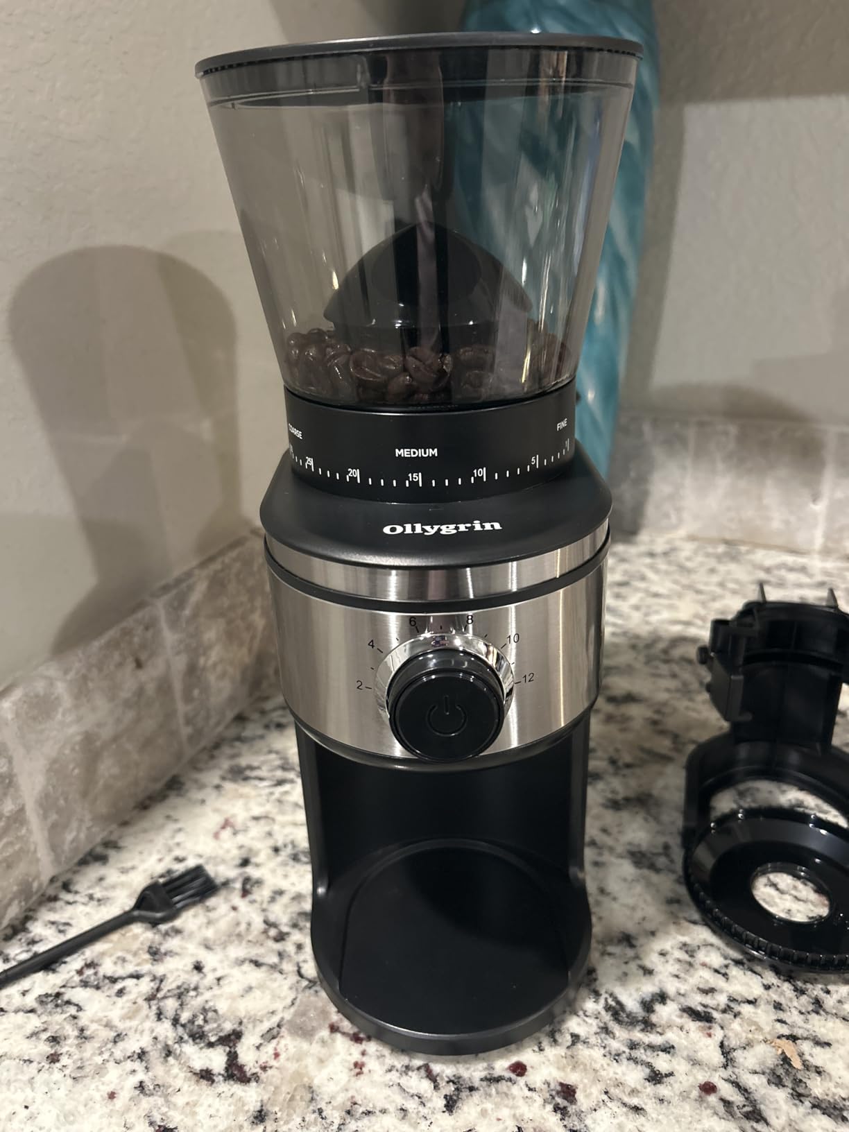 Ollygrin Burr Coffee Grinder, Electric Conical Coffee Bean Grinder With 30 Adjustable Grind Settings For 2-12 Cups, Silver & Black customer photo 2