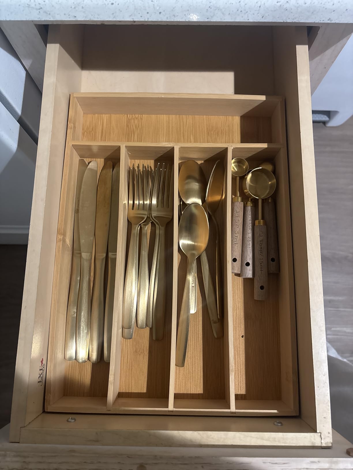 Besilord Silverware Organizer Kitchen Drawer Organizer Utensil Organizer Bamboo Silverware Holder Cutlery Organizer in Drawer Flatware Organizer Tray(5 slots, Natural customer photo 2