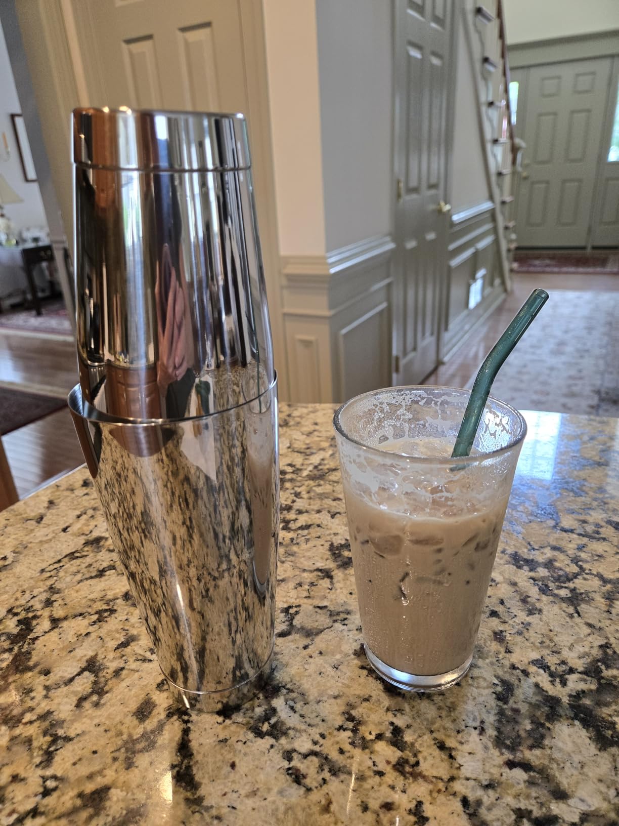 WOTOR Boston Cocktail Shaker Set, 18 oz & 28 oz Stainless Steel Weighted Shaker Tins, Metal Martini Shaker Drink Mixer for Bartending customer photo 1