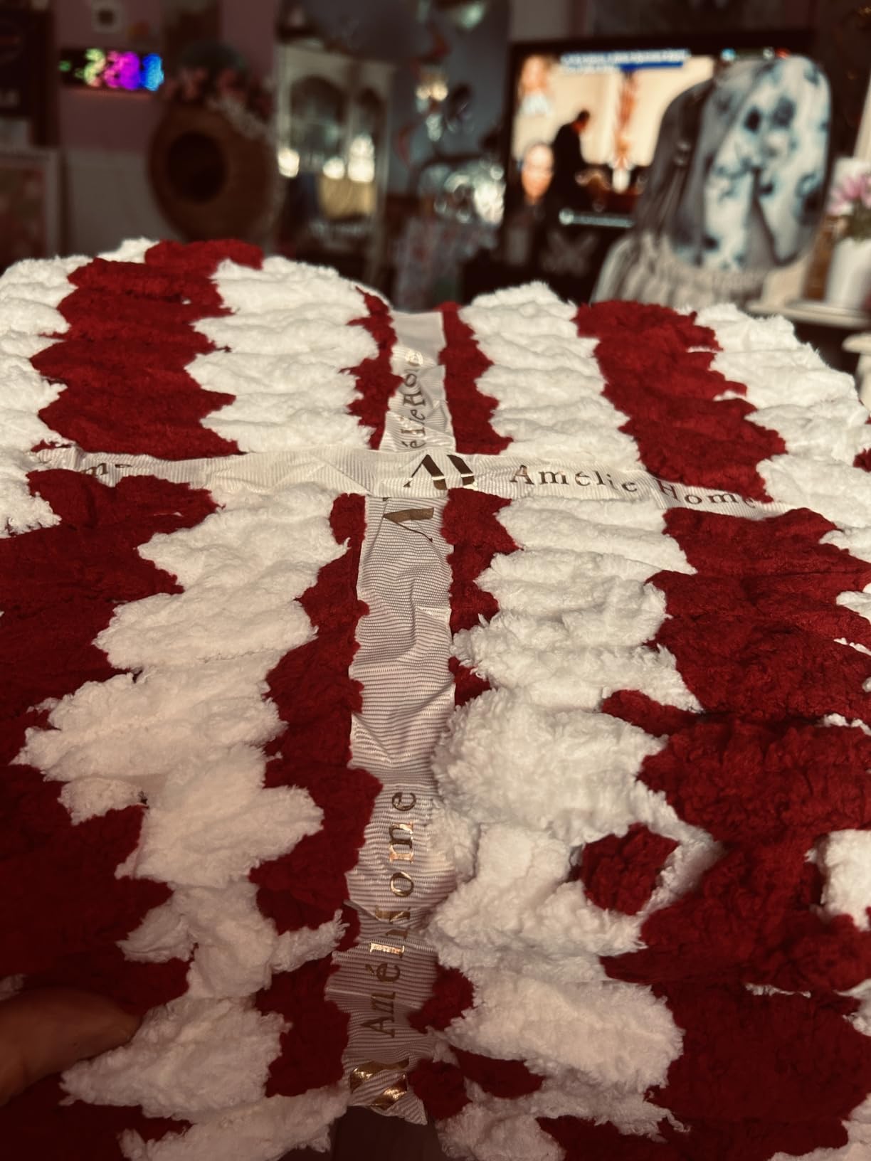 Amelie Home Chunky Knit Throw Blanket for Couch, Soft Chenille Handmade Crochet Throw Rope Knot Blanket, 40x50 customer photo 1