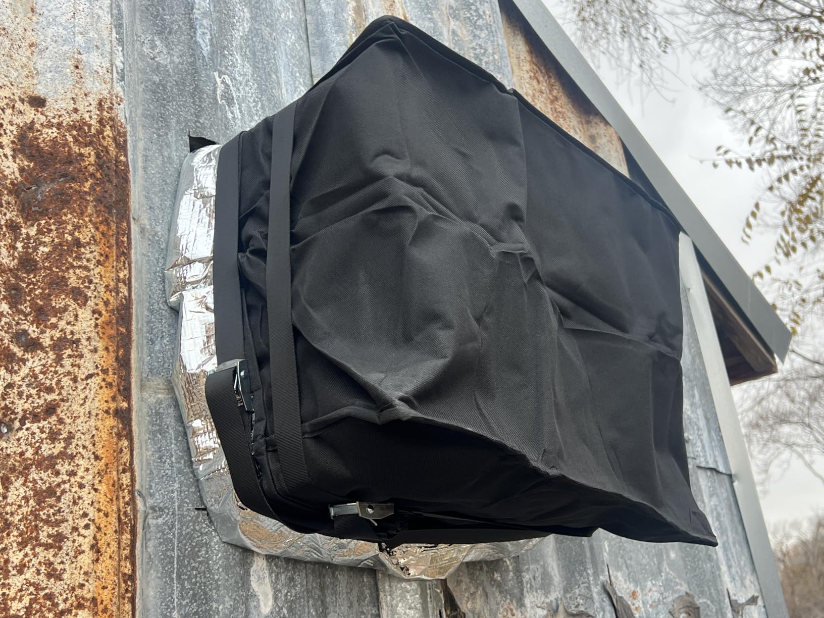 Window Air Conditioner Covers for Outside Unit for Winter Insulation, 21W x 16D x 15H, Waterproof & Windfroof AC Covers for Outside Window Units with 3 Layers Insulation - Black customer photo 1