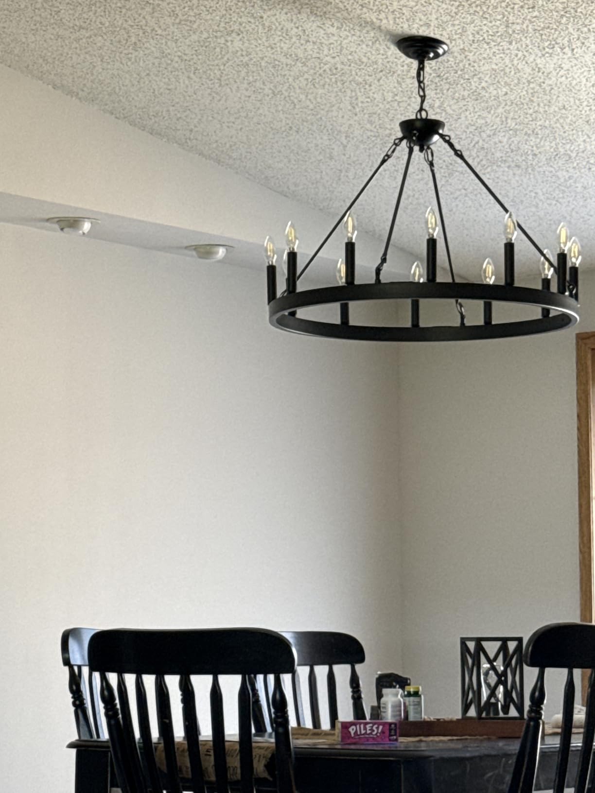 Wagon Wheel Chandelier 32