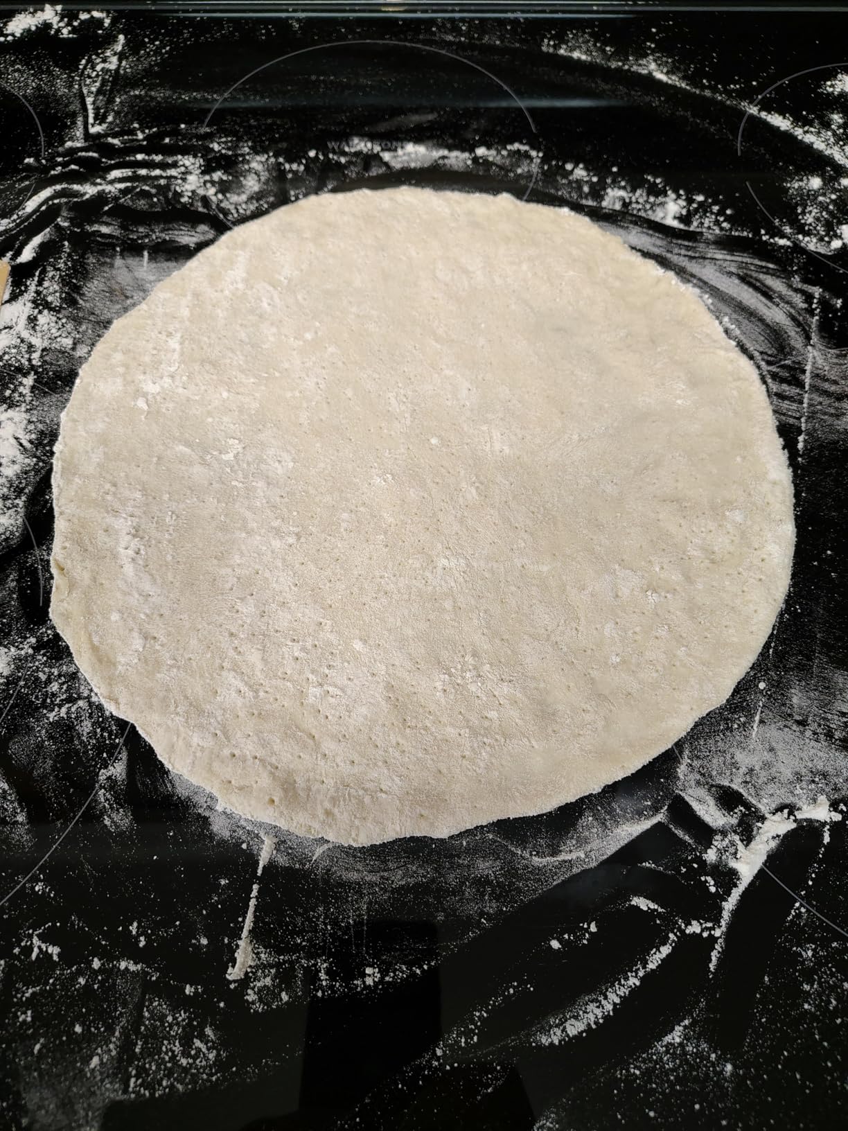 PIEZANO 12 Inch Electric Indoor Pizza Oven Heats up to 800°F - Pizza Maker with Ceramic Stone for Crispy Crust Pizza, Cooks in Under 6 Minutes, Countertop, Dual Heat Control, Peels & Scraper Included customer photo 1