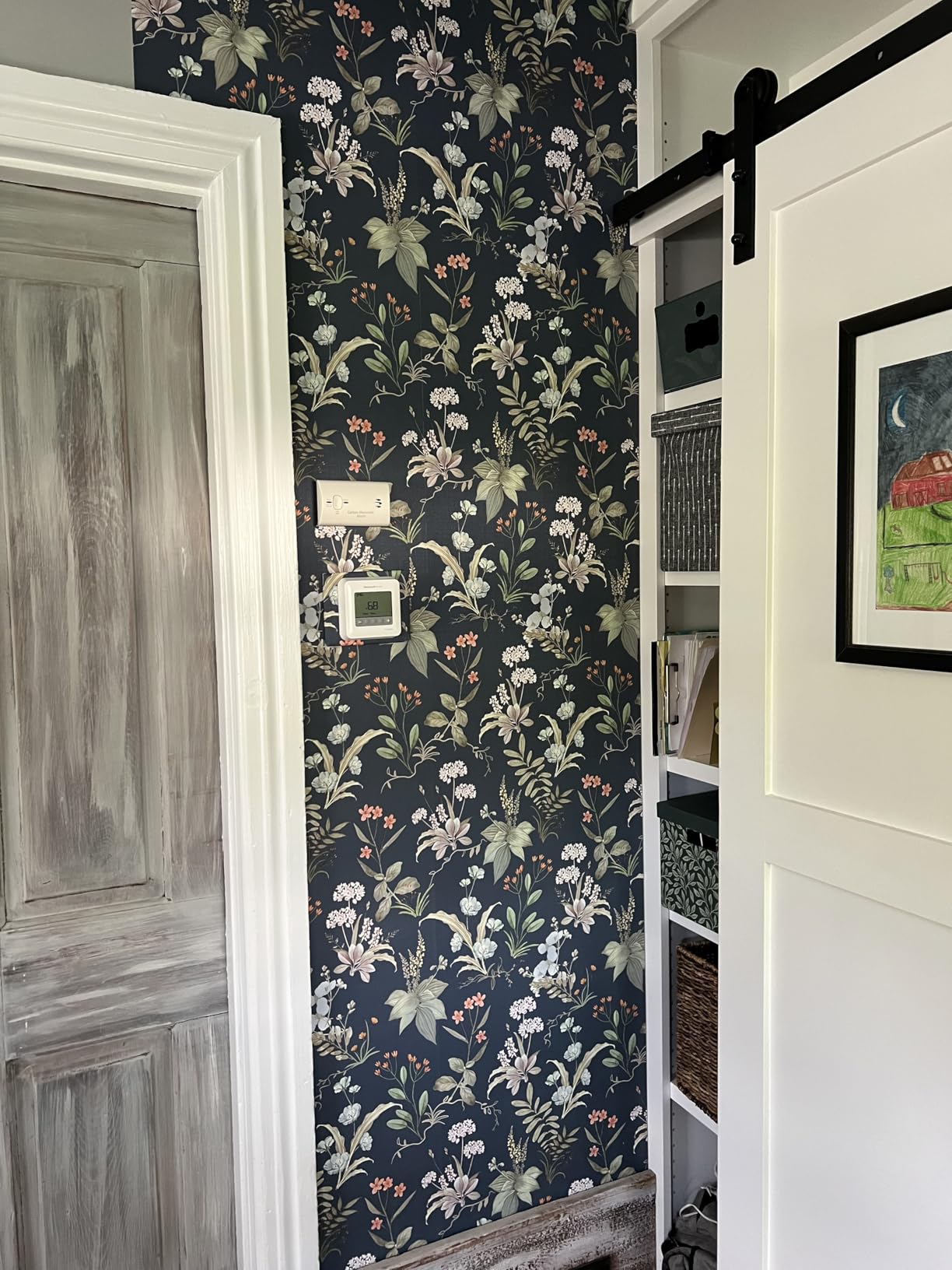 Simon&Siff Vintage Wallpaper Peel and Stick Beige Floral Contact Paper Wildflowers Botanical Wall Paper Removable Renter Friendly Wallpaper 17.3in x 9.8ft customer photo 2