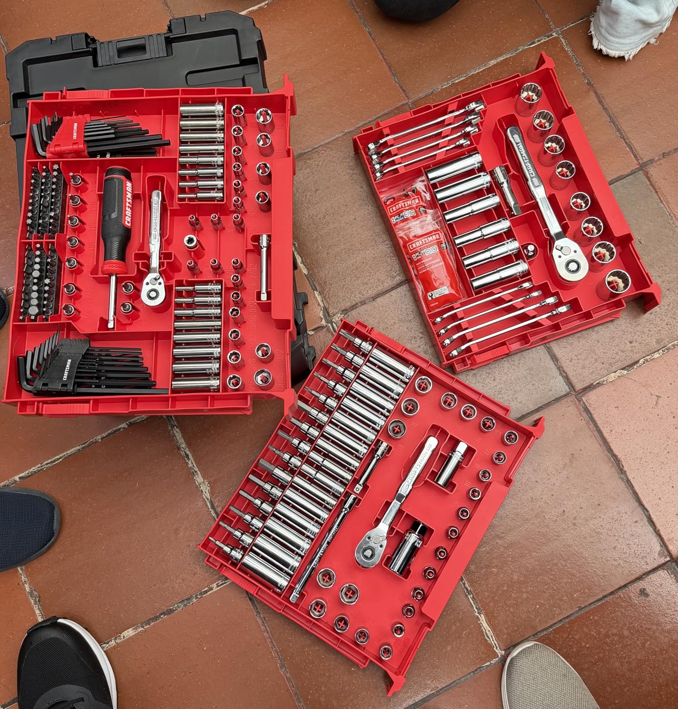 CRAFTSMAN 230 Pcs Mechanics Tool Set, Socket Wrench Set, Car Tool Kit with VERSASTACK Toolbox, SAE and Metric (CMMT45306) customer photo 2