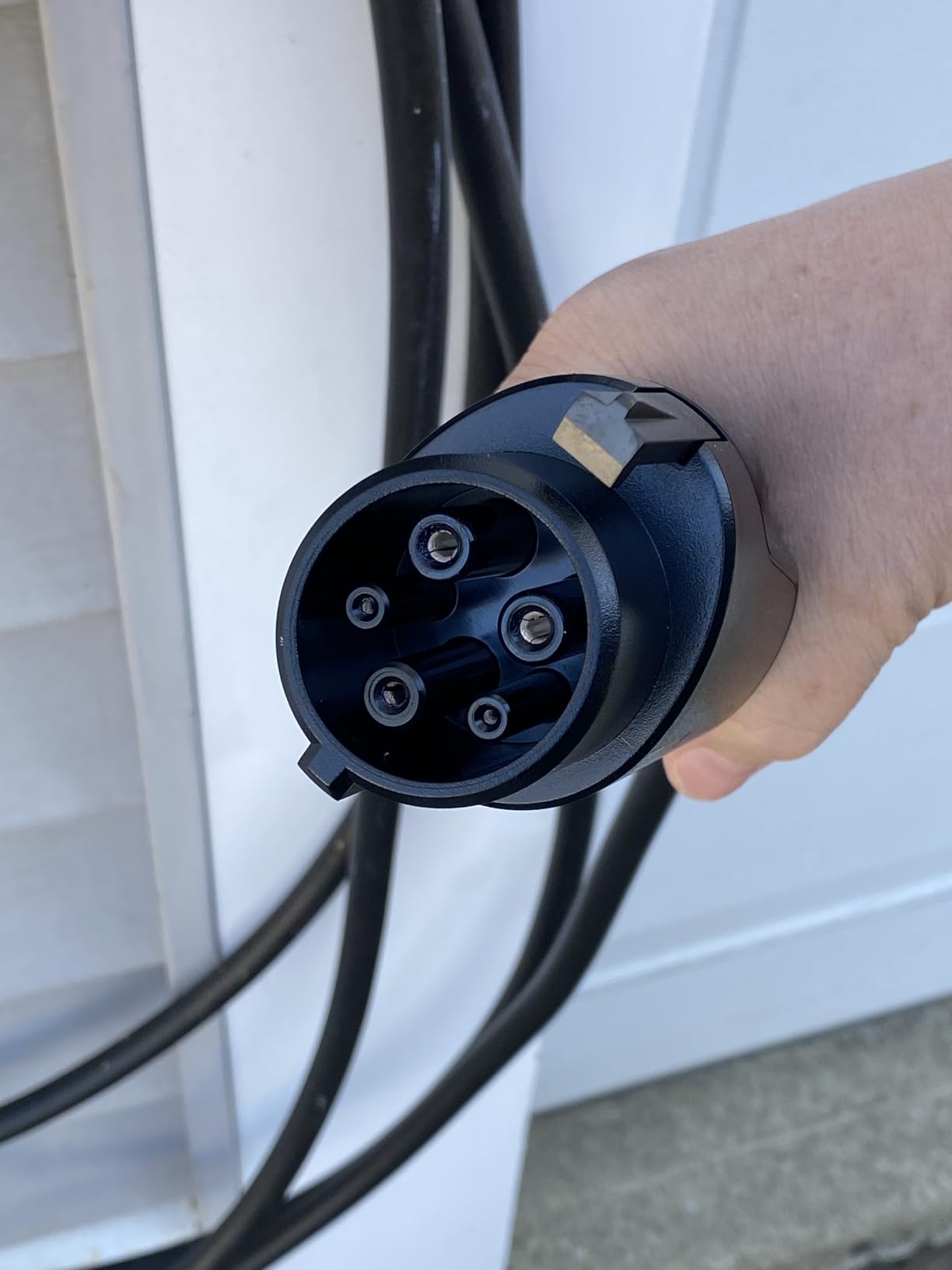 Tesla Universal Wall Connector - Home EV Charger with Dual Plug Type (NACS + J1772) - Compatible with All North American EVs - Level 2 - up to 48A - Energy Star Partner customer photo 2