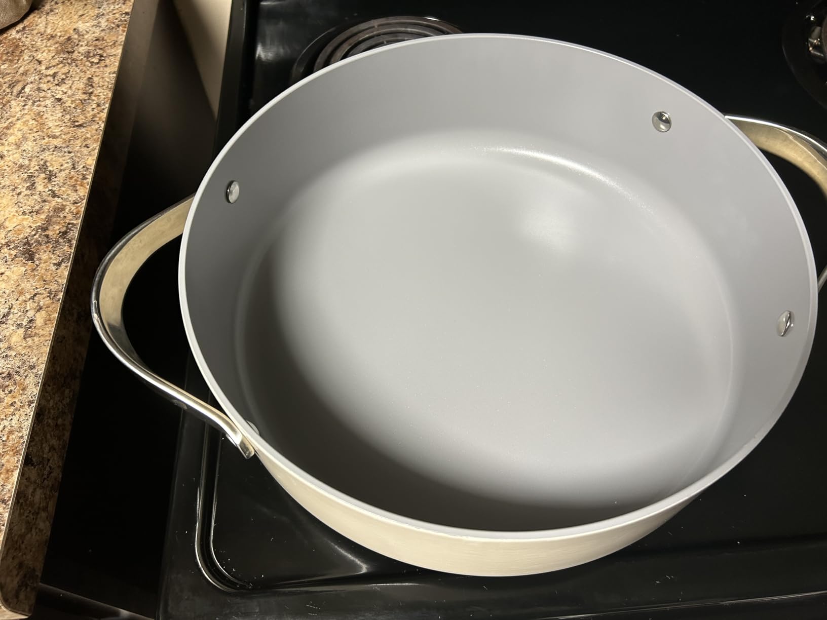 Caraway Rondeau - 6 Qt Non-Stick Pan with Lid - Free From Forever Chemicals - Perfect for Searing, Braising, & Roasting - Black customer photo 2