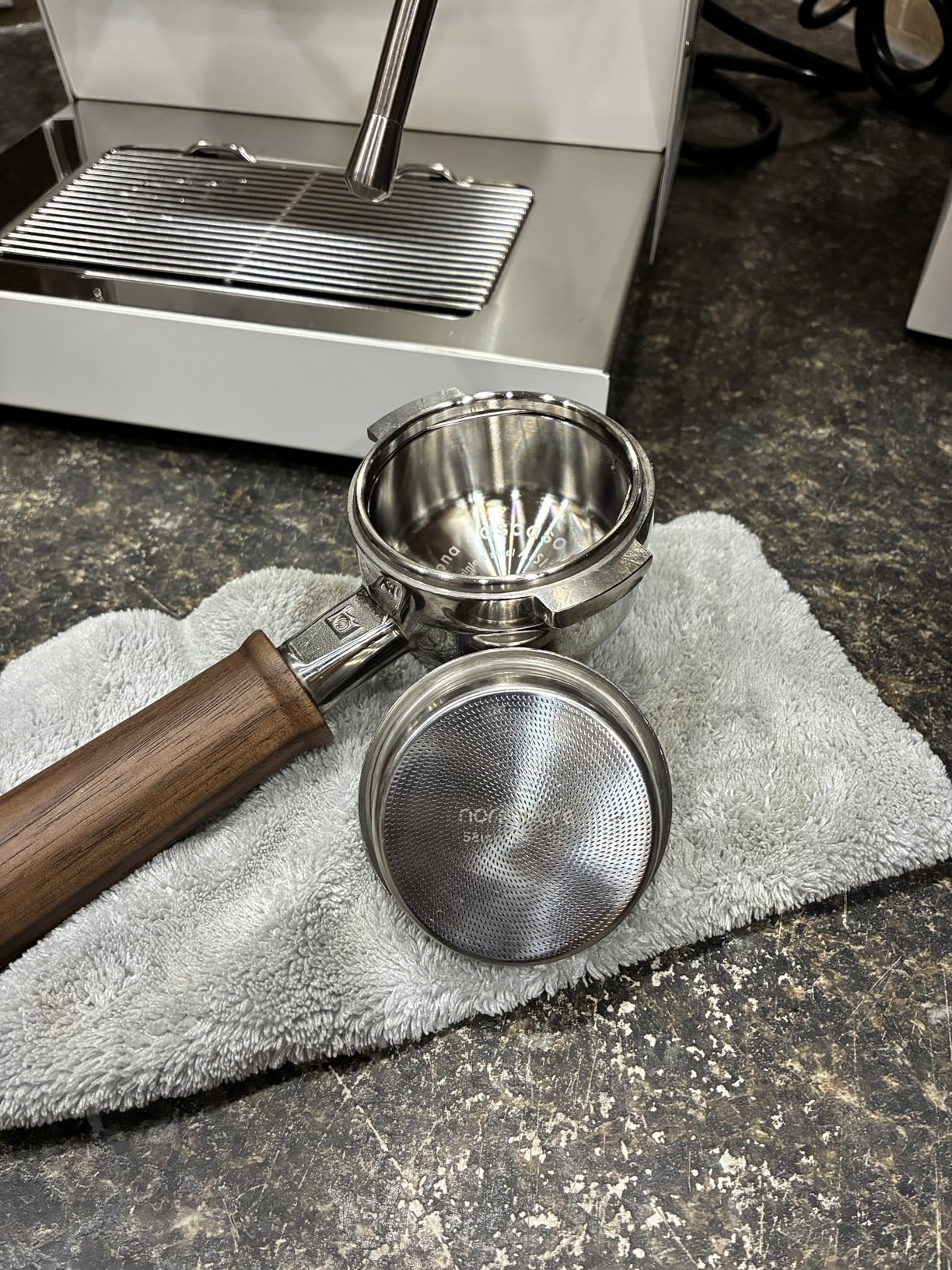 Normcore 58mm Precision High Extraction Basket with Titanium PVD Coating 18 Gram customer photo 2