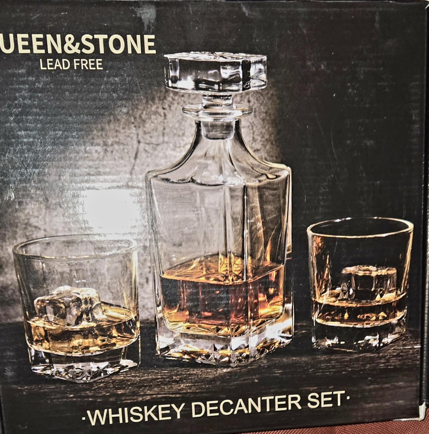 Square 25Oz Whiskey Liquor Decanter Set With 2 Glasses in Box, Decanter Set for Scotch Liquor, Whiskey Wine Decanter Suit for Men and Women Father Coworkers Lovers customer photo 2