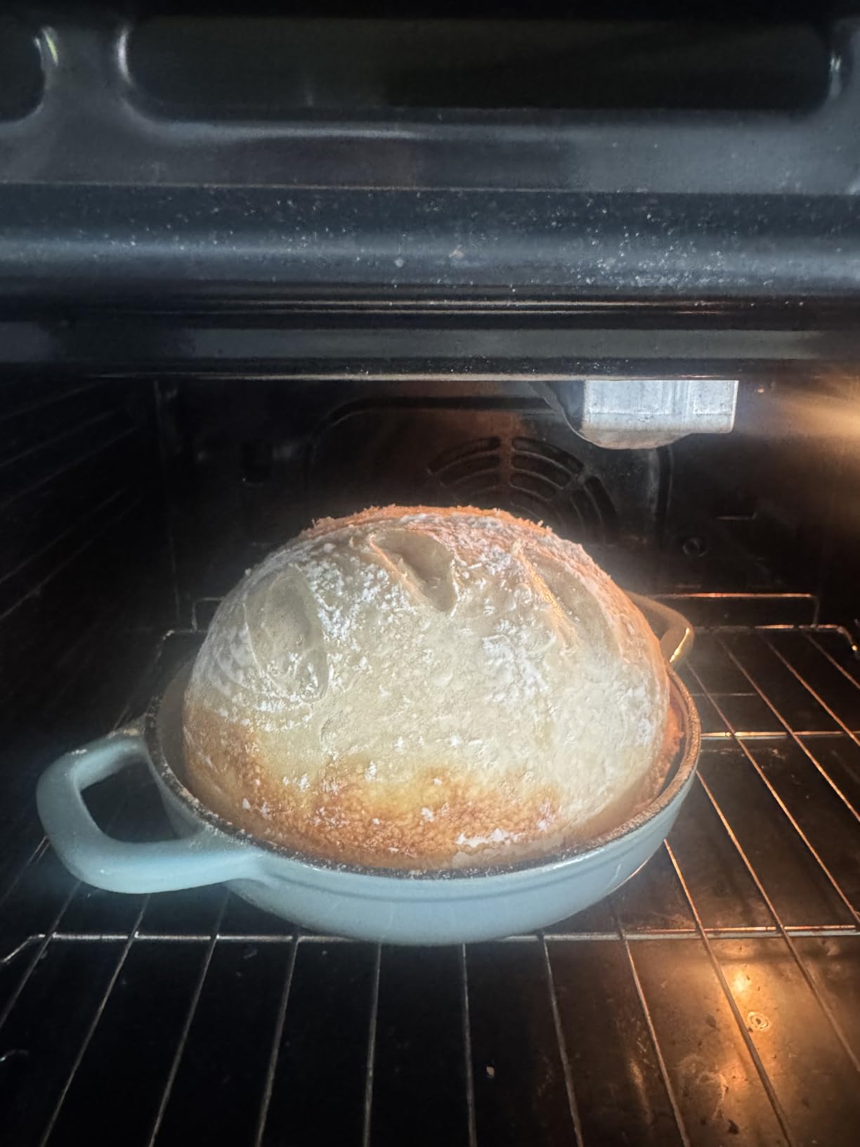 Dutch Oven for Bread Baking, Enameled Cast Iron Dutch Oven Pot with Lid, Bread Oven for Sourdough Bread Baking, Cast Iron Bread Pan, 5 qt Cyan customer photo 2