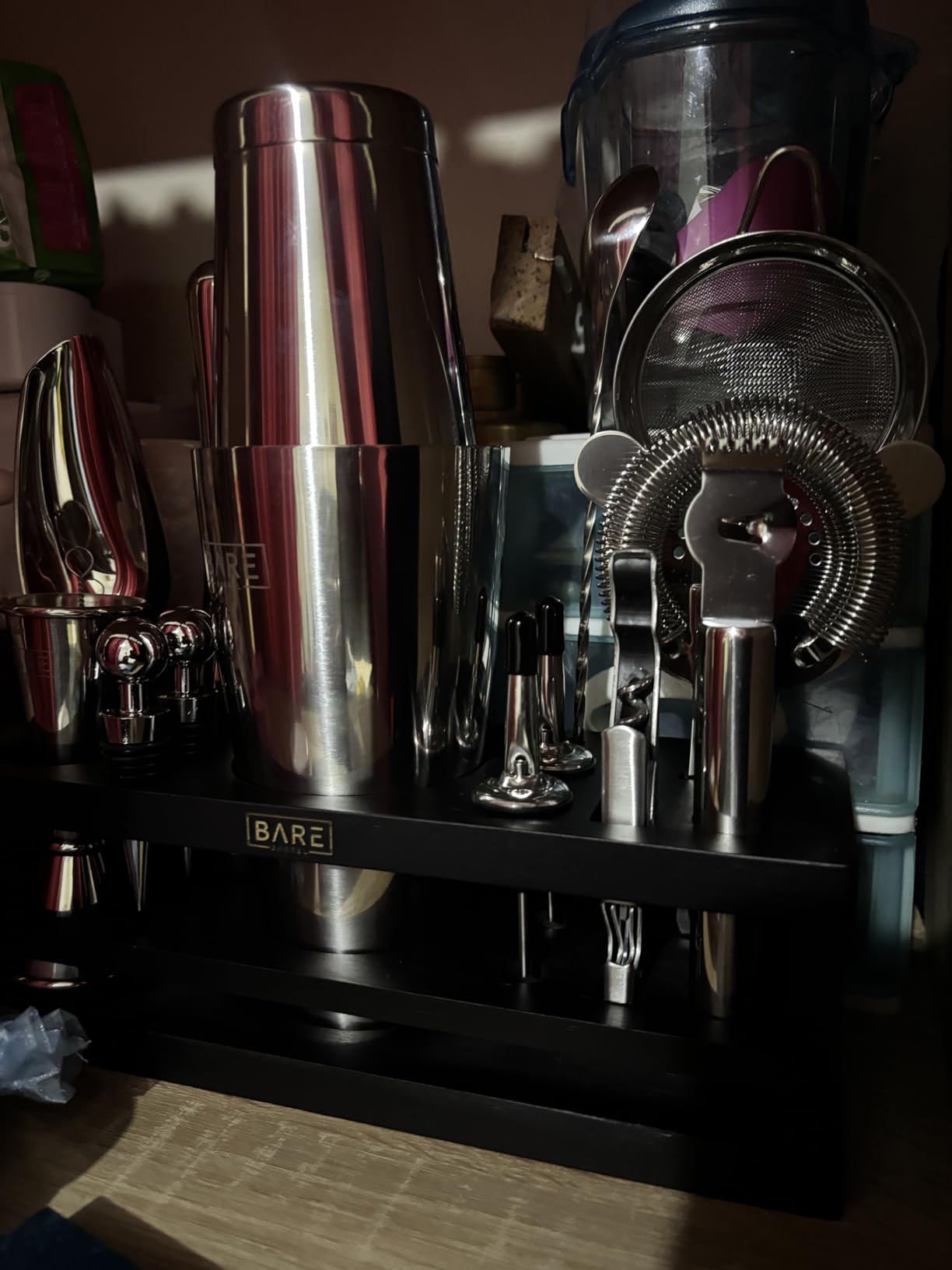 BARE BARREL Mixology Bartender Kit Bar Set | 16-Piece Cocktail Shaker Set | Martini Barware Mixing Tools for Home Bartending | Incl. 35 Recipe Cards | Gift Set (28oz Boston Shaker, Copper/Black) customer photo 1
