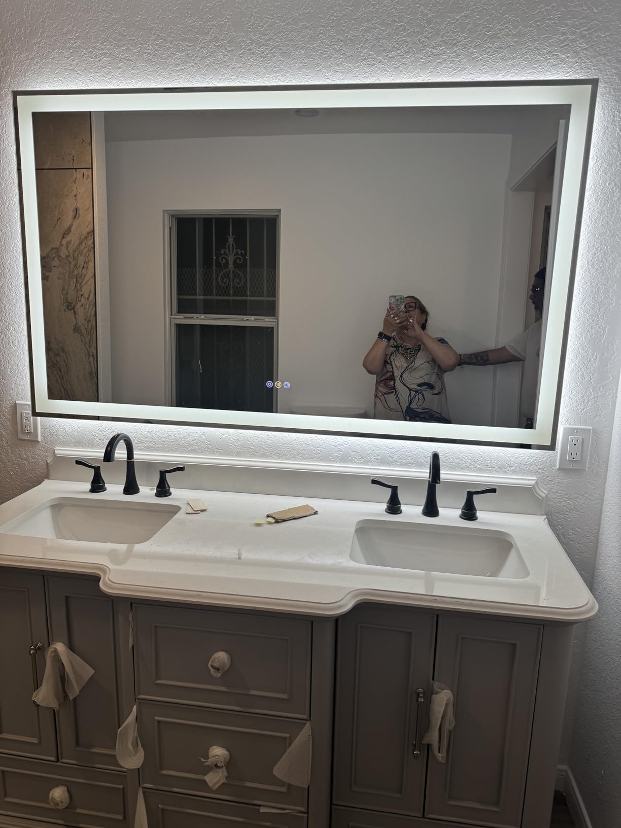 24x32 LED Bathroom Mirror with Lights, Super Bright Front & Backlit Vanity Mirror for Wall, Anti-Fog & Memory Smart Mirror, 5mm Shatter-Proof Tempered Glass, ETL Listed, Vertical/Horizontal customer photo 1