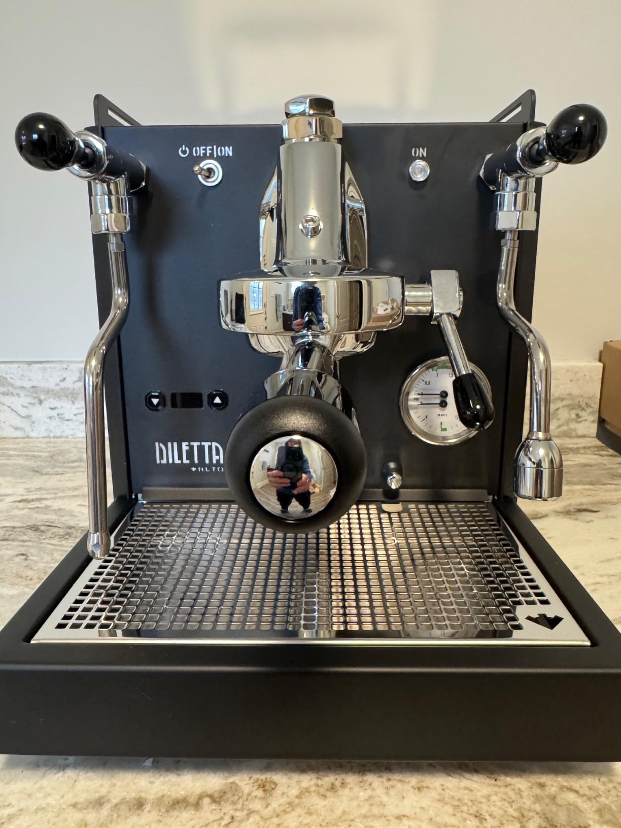 Diletta Alto Espresso Machine | Dual Boiler | PID | Shot Timer | Adjustable OPV | Black customer photo 2