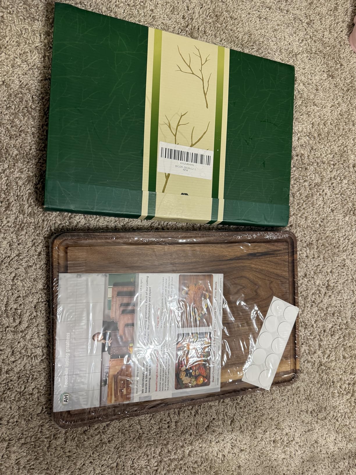 AZRHOM Extra Large Thick Walnut Wood End Grain Cutting Board 24x18x2 In, Wooden Butcher Block, Chopping Board For Kitchen with Juice Groove Handles Non-Slip Pats (Gift Box) customer photo 2