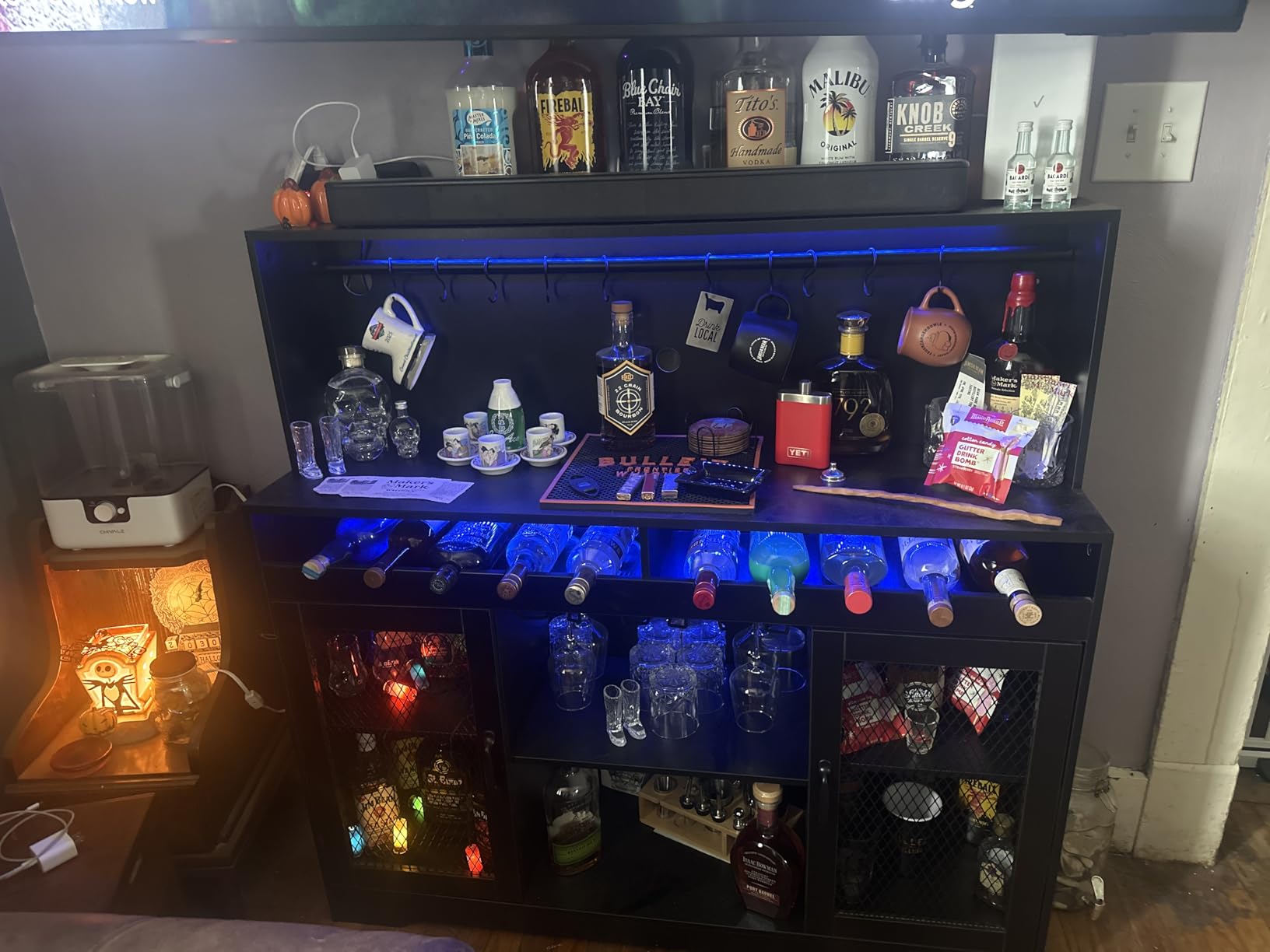 Loomie Wine Bar Cabinet with LED Light, Liquor Cabinet with Glass Holder, Coffee Bar for Liquor, Storage Buffet with Wine Racks, Wine Cabinet with Mesh Door (Rustic) customer photo 2