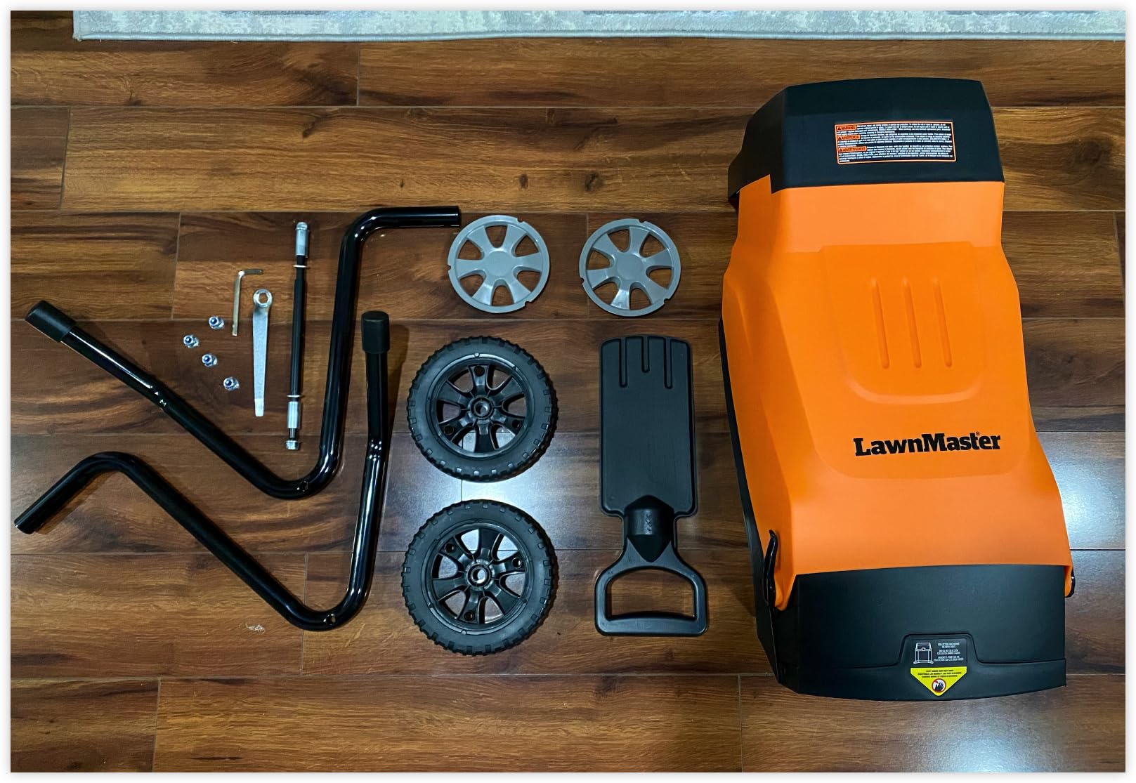 LawnMaster Electric Wood Chipper 1.8'' Cutting Diameter with Bag, FD1503 customer photo 1