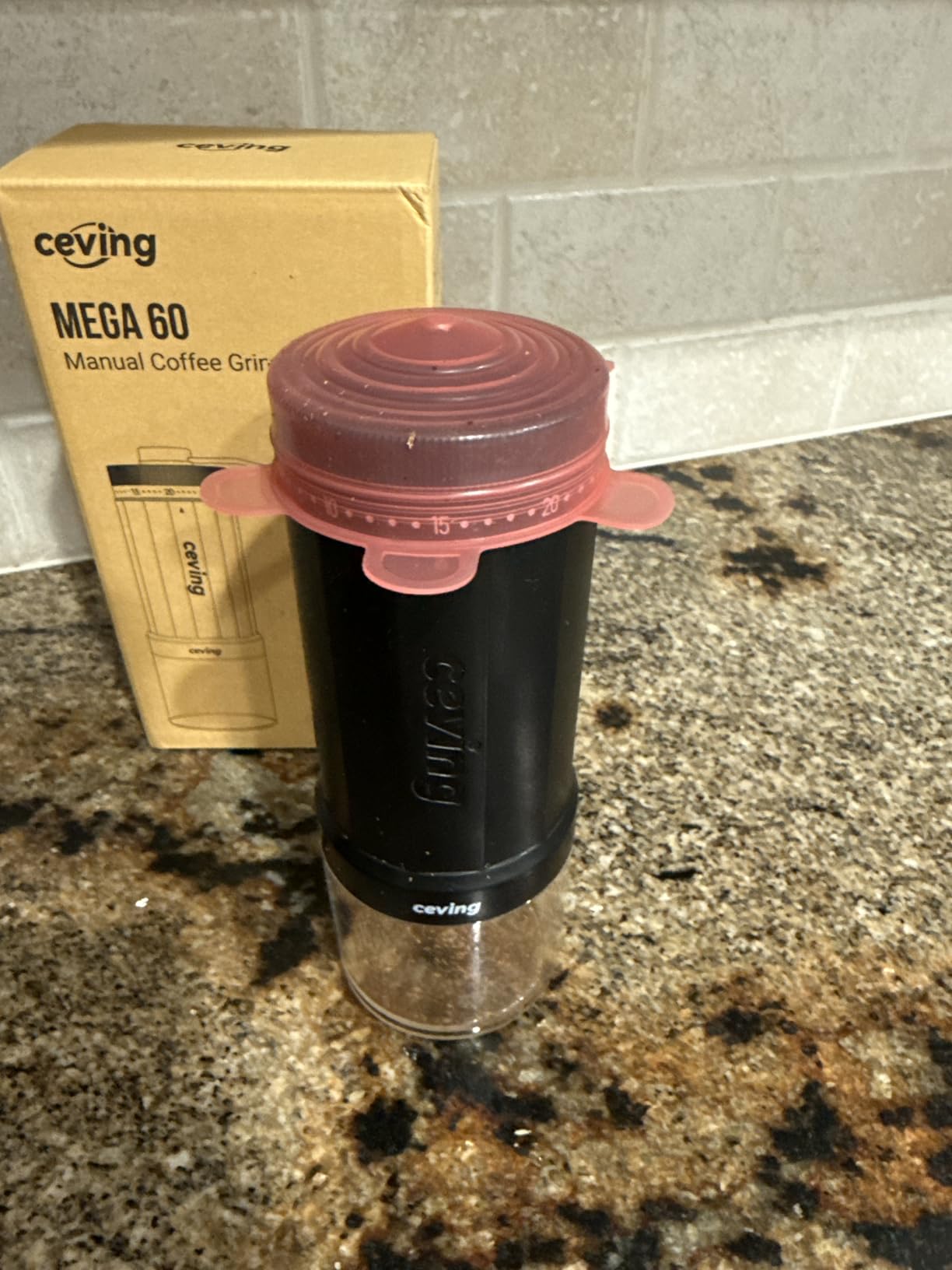 World's First 60g Large Capacity Manual Coffee Grinder, Portable Hand Coffee Bean Mill with 40 Adjustable Settings, Stainless steel Burr Grinder for Espresso, Pour Over, Camping, Travel, Gift, etc customer photo 2
