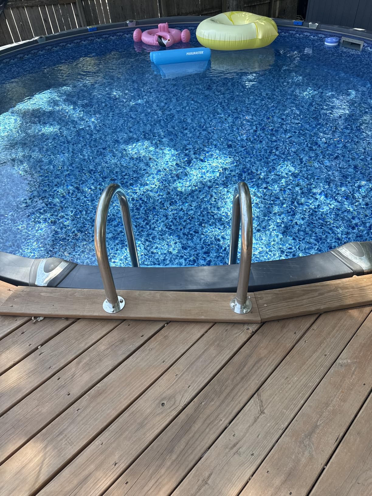 VEVOR Swimming Pool Ladder, 4-Step Double Handrails Stairs with Non-Slip Heavy Duty Steps, Stainless Steel Load Capacity 265 lbs customer photo 1