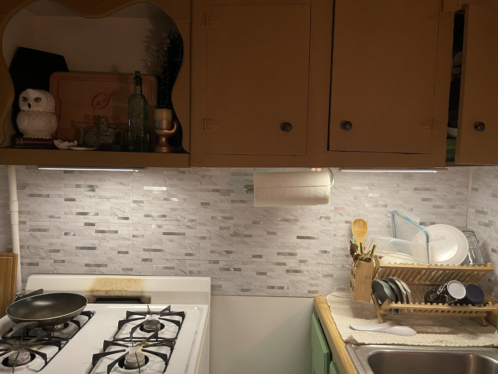 Gritin 10.2inch Under Cabinet Lighting Rechargeable 2 Pack- 3 Color Temps&5 Level Brightness, Super Bright, 4 Modes, Motion Sensor, Long Lasting - Easy Installation Magnetic Under Closet Lights customer photo 2