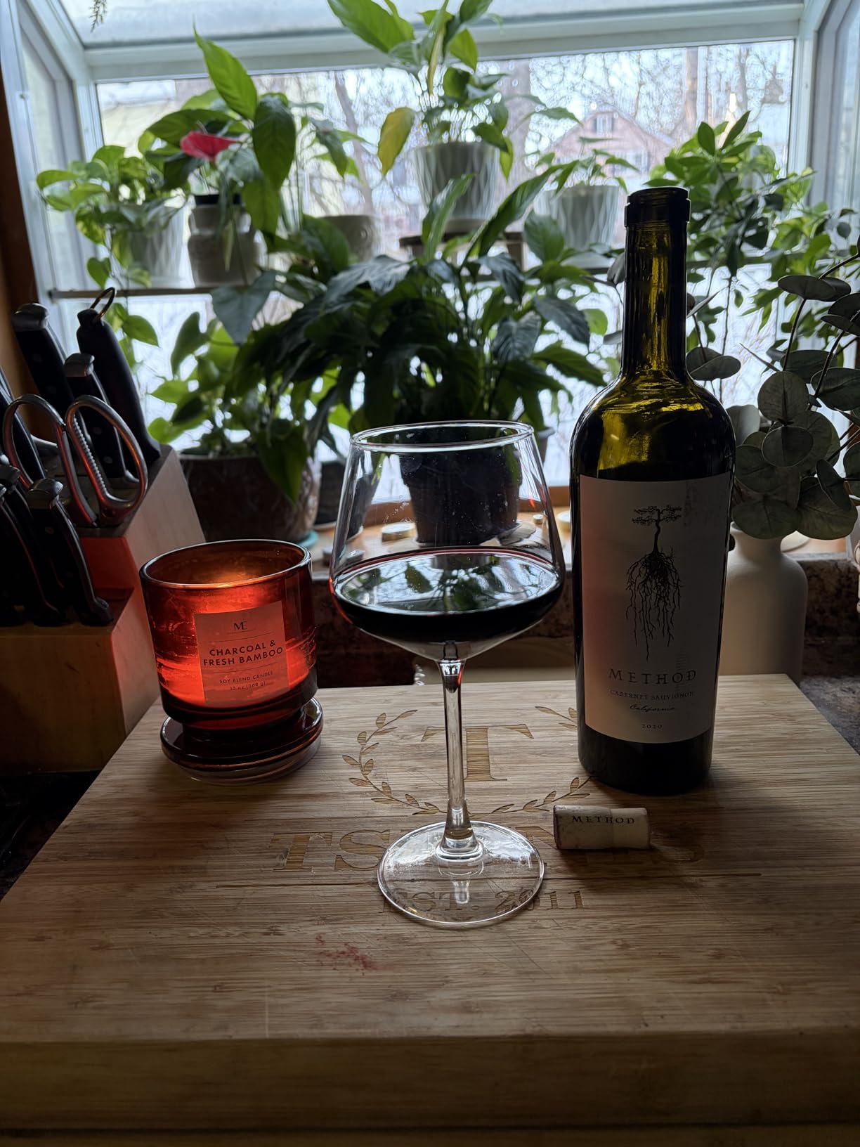 Amazon Basics Stemless Red Wine Glasses, 18 oz., Dishwasher-Safe, 4-Piece Set customer photo 1