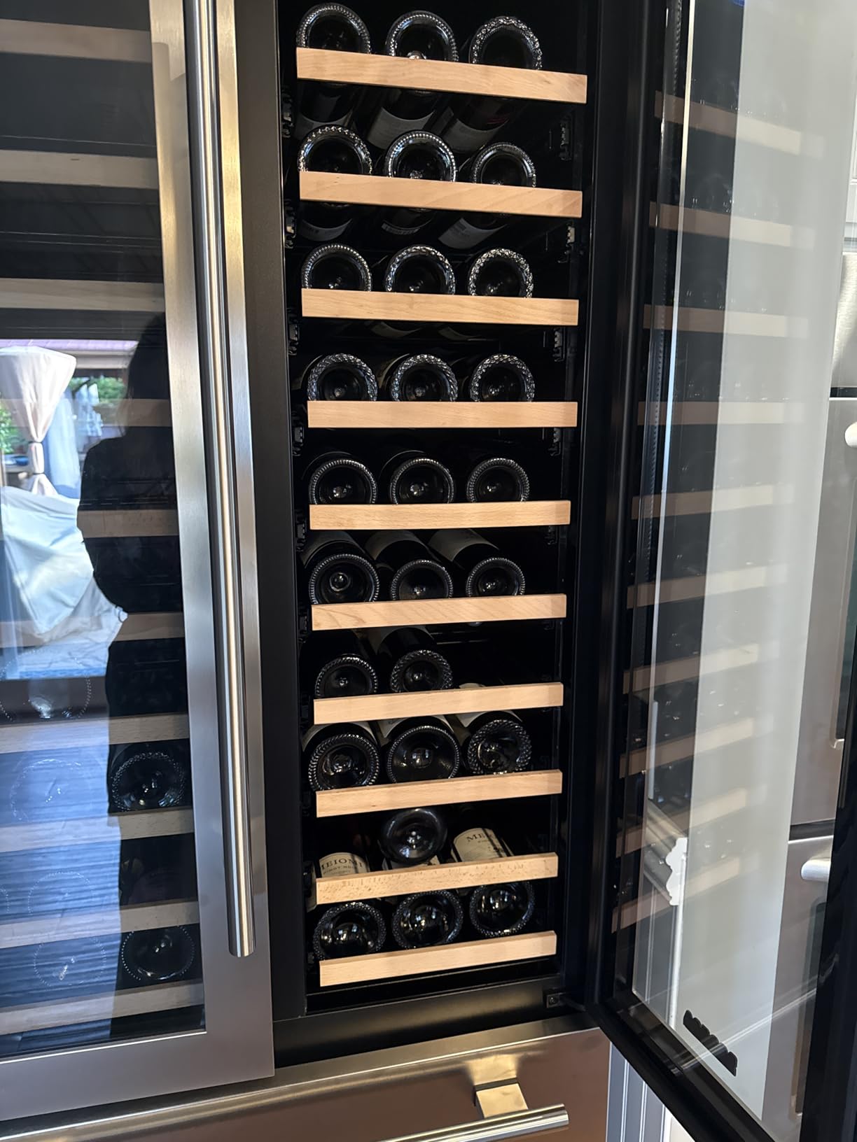 BODEGA 24 Inch Wine and Beverage Refrigerator Cooler, Dual Zone Wine Fridge with Memory Temperature Control, 77 Bottles and 180 Cans, Built-In or Freestanding customer photo 2