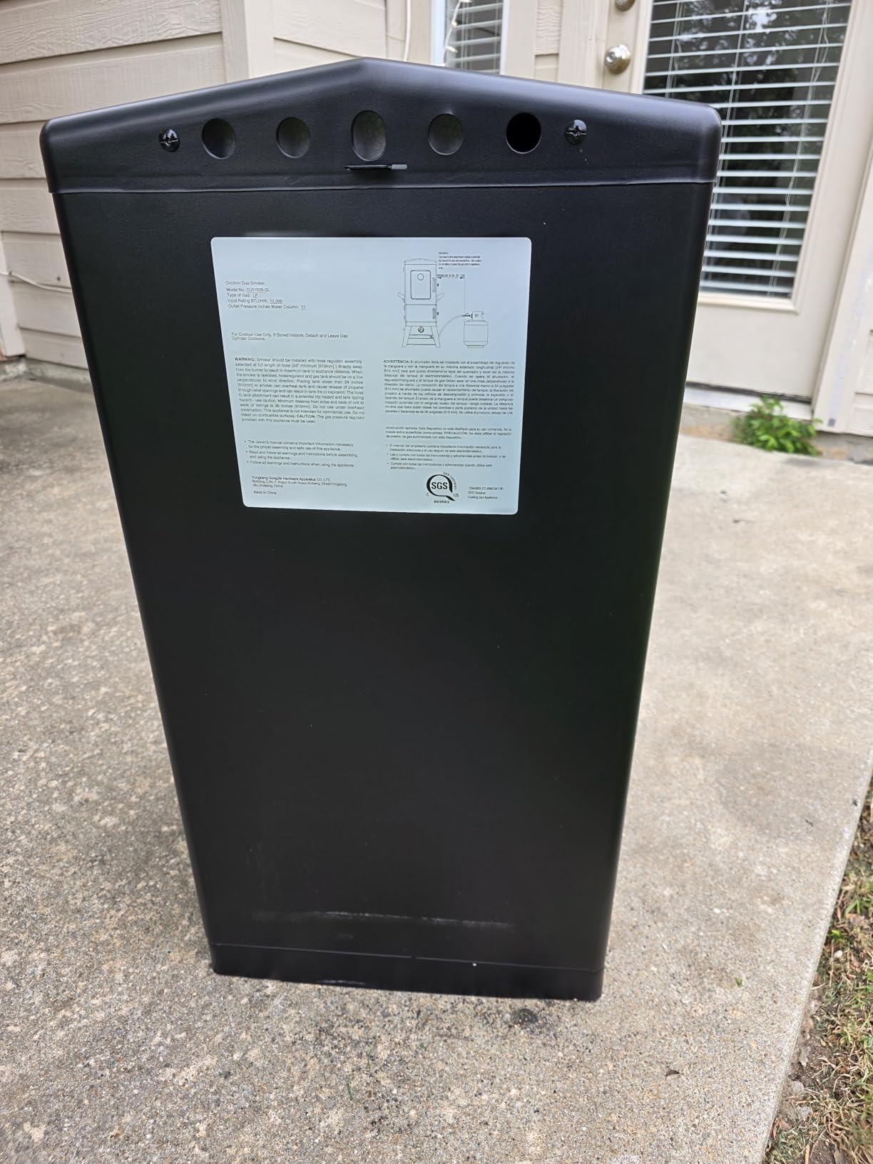 Large Vertical Propane Smoker Grill 4-Rack Outdoor Gas BBQ Smoker with Temperature Control, Heavy Duty Design & Weather-Resistant Cover for Meat, Fish, Ribs customer photo 2