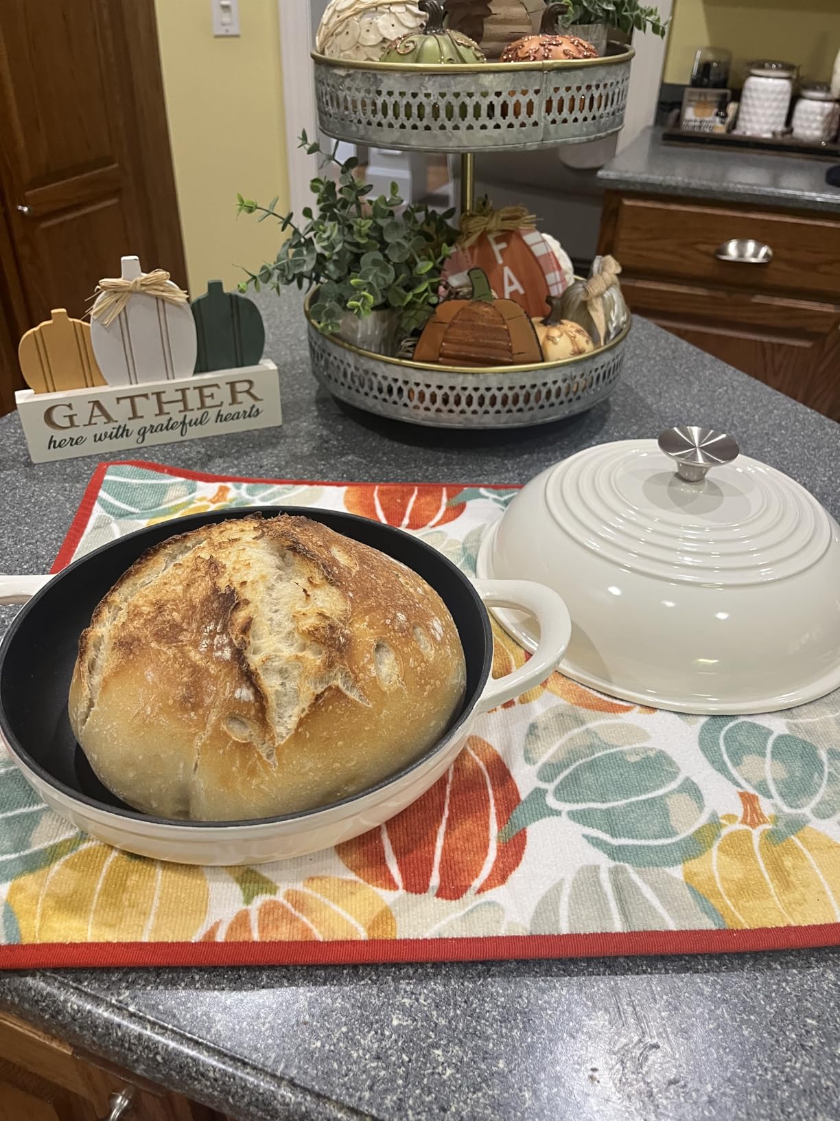 Bread Dutch Oven for Sourdough Baking (5.5 QT), Joyfair Enameled Cast Iron Dutch Oven Pot with Lid, Sourdough Bread Pan with Dual Handles, Non-Stick & Even Heat, Oven-safe up to 500°F, Pistachio Green customer photo 2