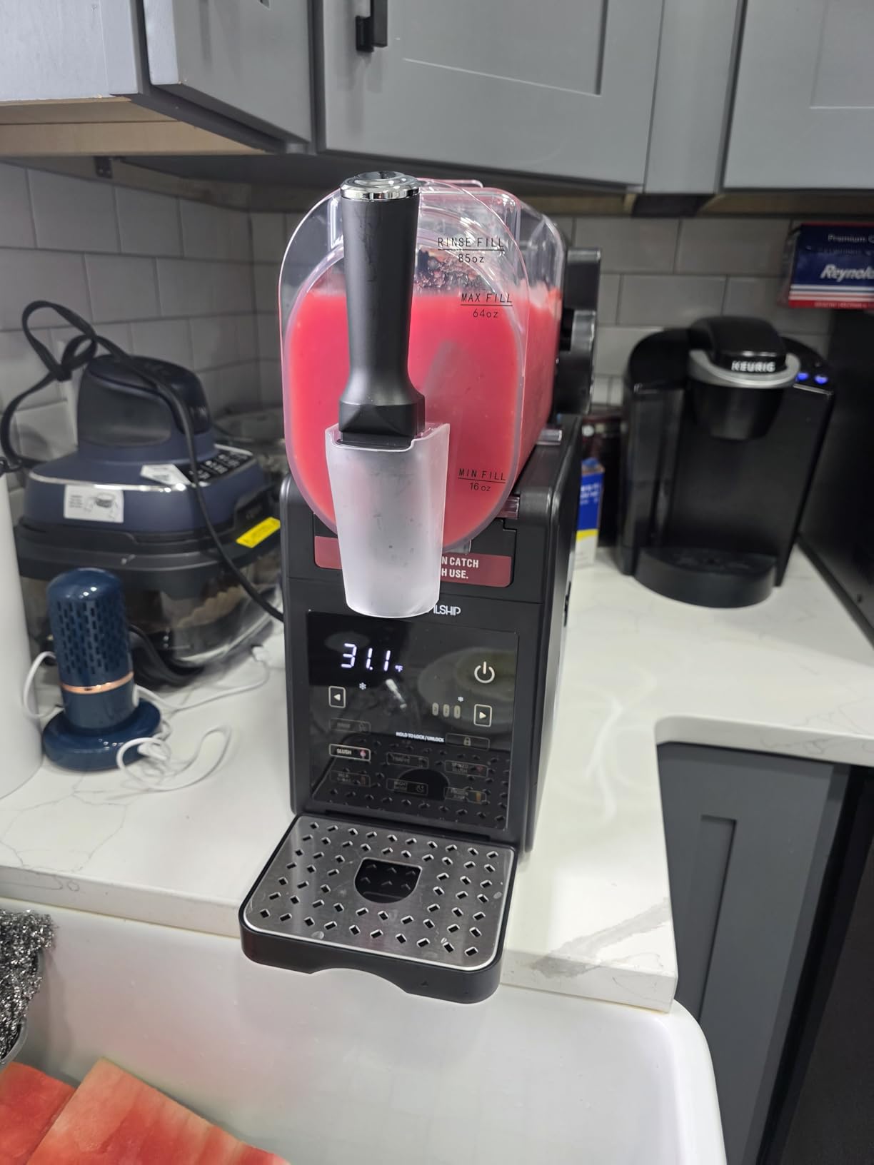 Slushie Machine with Soft Serve Ice Cream Mode, Slushy Maker for Home Frozen Drink Maker with 7 Presets, Auto Rinse, Low-Sugar & Alcohol Alerts - For Slush, Milkshakes, Margaritas & Frappes customer photo 2