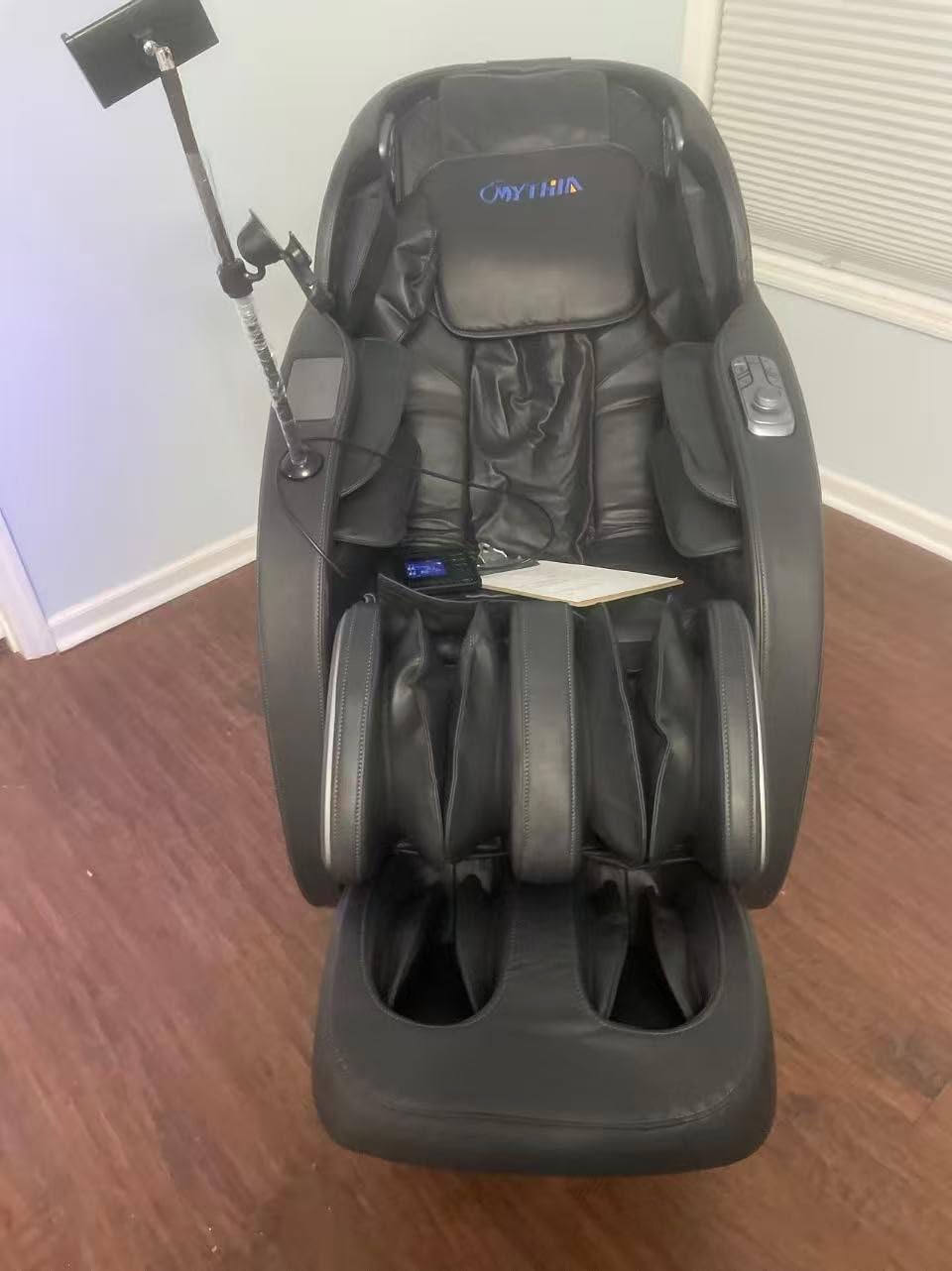 MYTHIA 2026 4D Massage Chair for Home Relaxation - Full Body Zero Gravity Recliner with 55