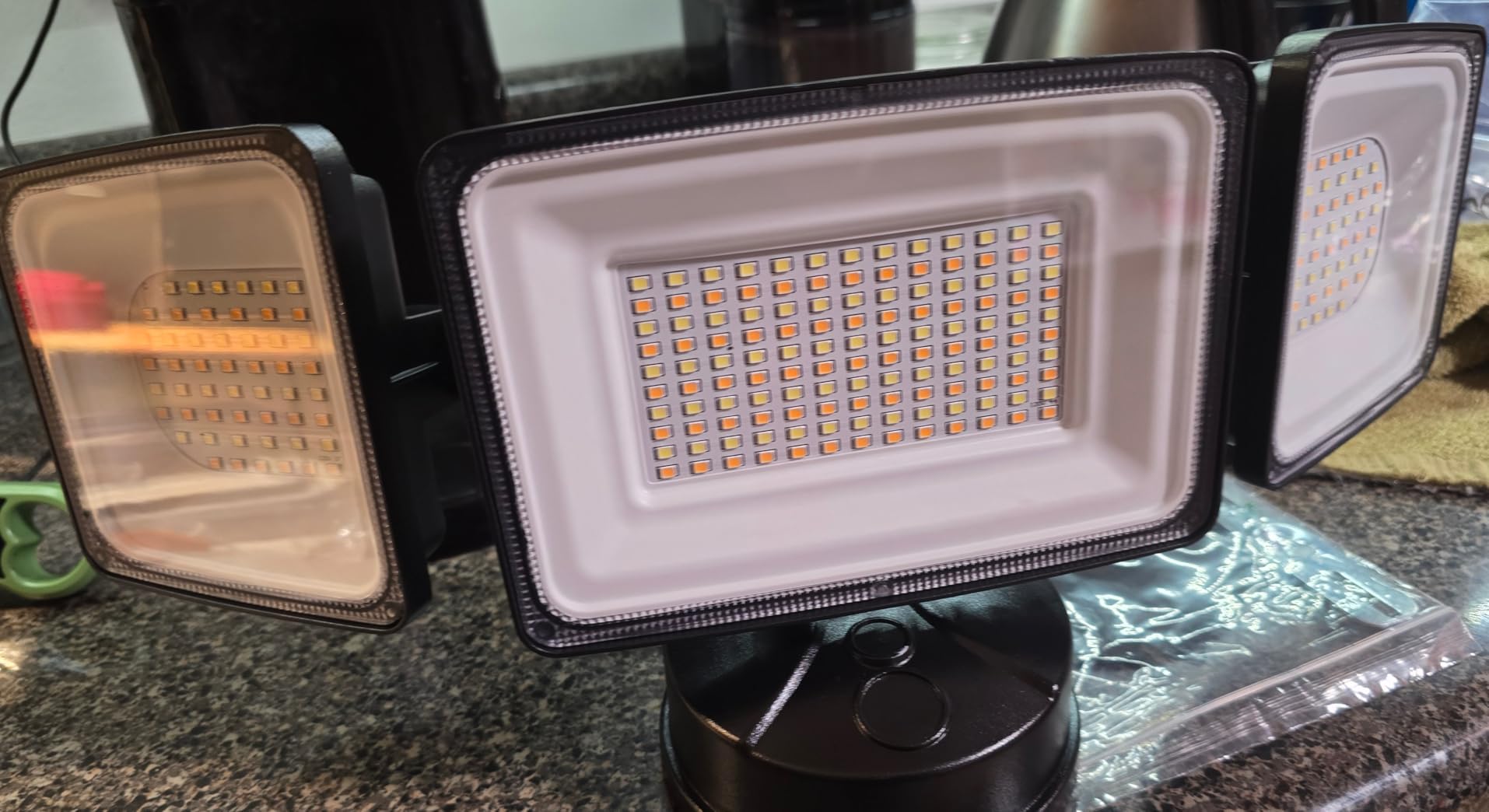 Onforu 100W Smart Flood Lights Outdoor, 3 Adjustable Heads, 9000LM Dimmable Hardwired Security Light, WiFi Alexa Control Floodlight, 2700K-6500K Tunable customer photo 2