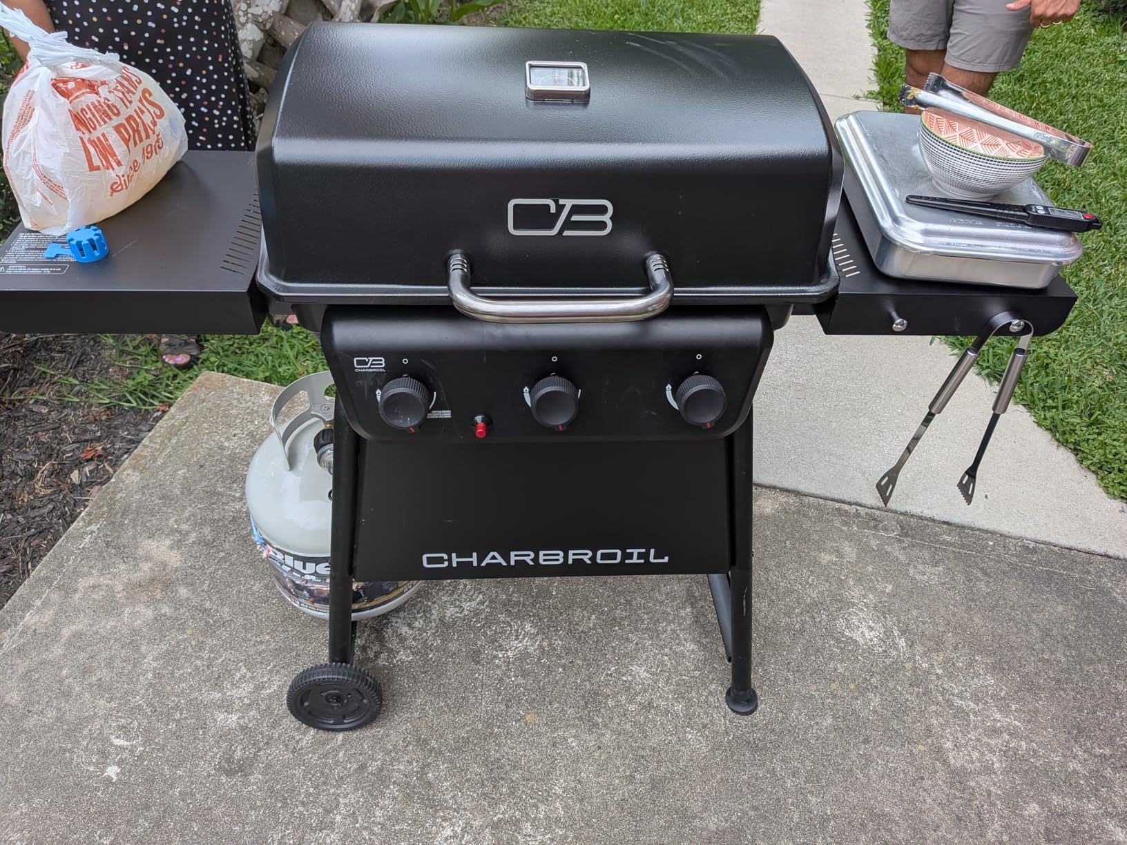 Charbroil Classic Series 3 Burner Gas Grill - 463736626 customer photo 2